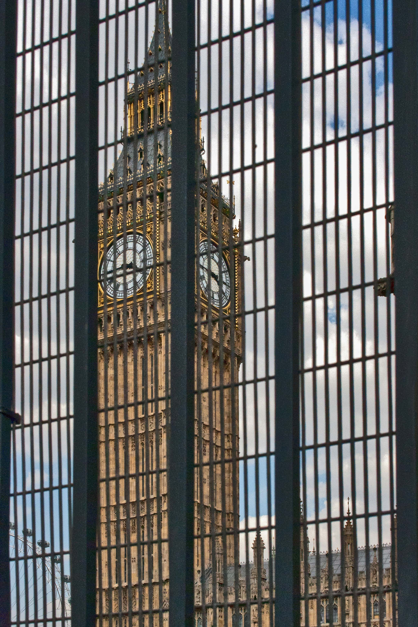 Canon EOS 400D (EOS Digital Rebel XTi / EOS Kiss Digital X) sample photo. Palace of westminster - (big ben) photography