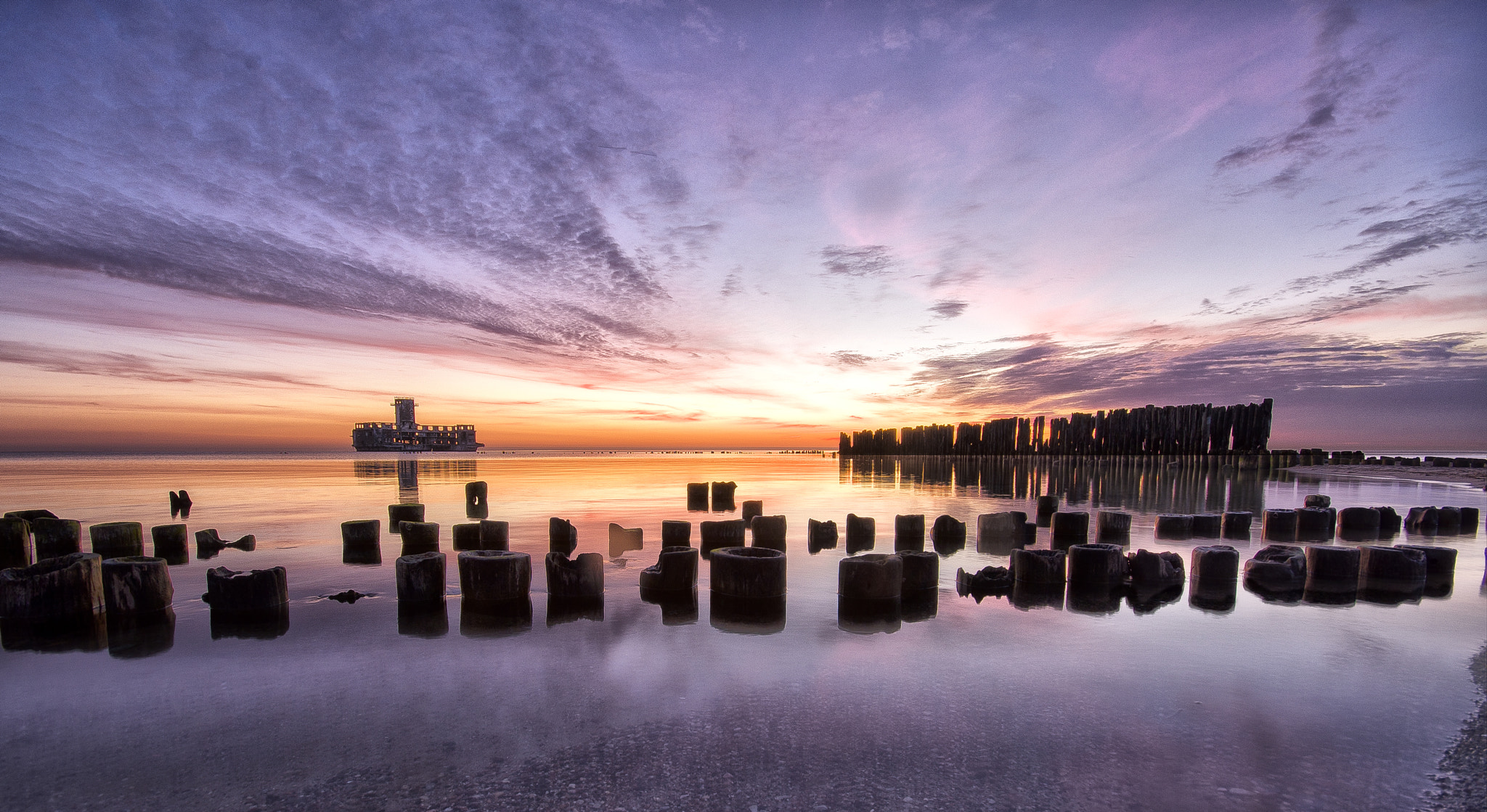 Sigma 10-20mm F4-5.6 EX DC HSM sample photo. Sea photography