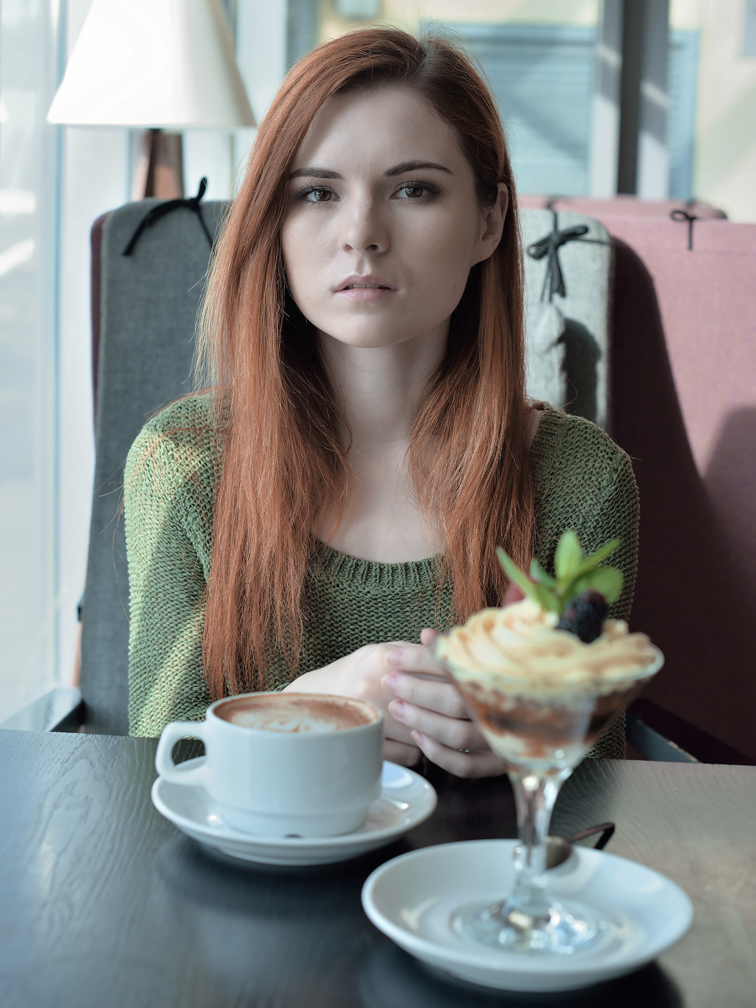 Nikon D610 sample photo. Coffee-girls project: christine photography