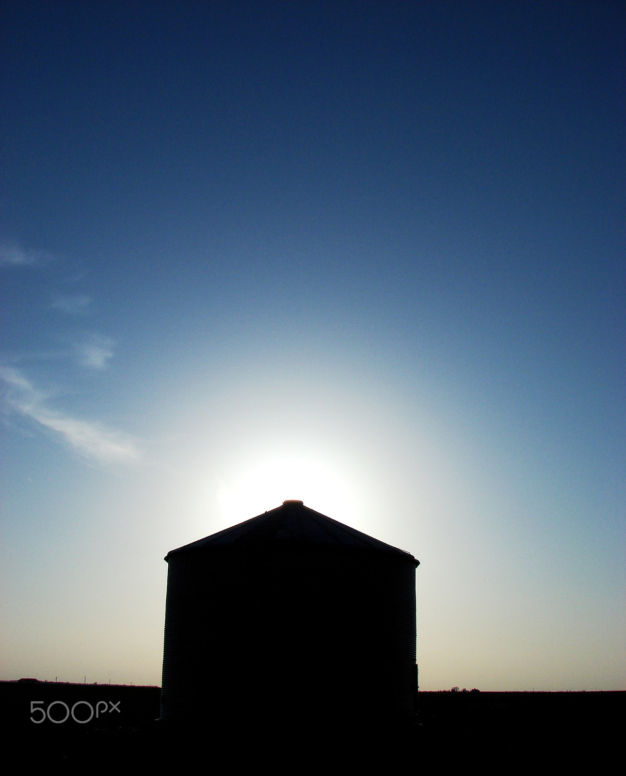 Sony DSC-H2 sample photo. Sun behind silo morris il photography