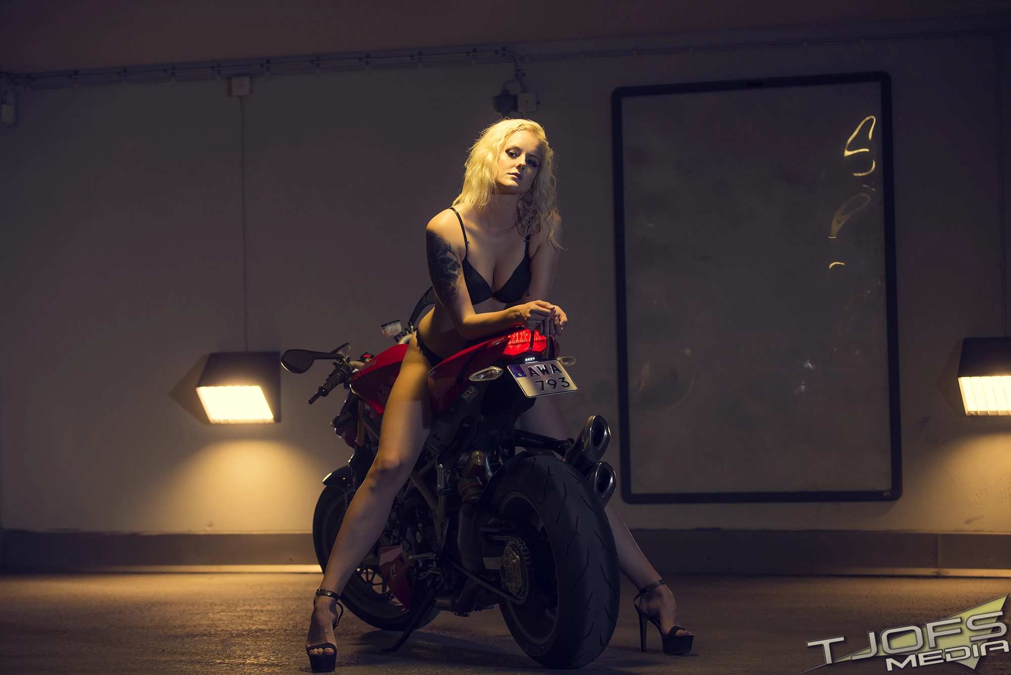 Nikon D800 sample photo. Ducati girl photography