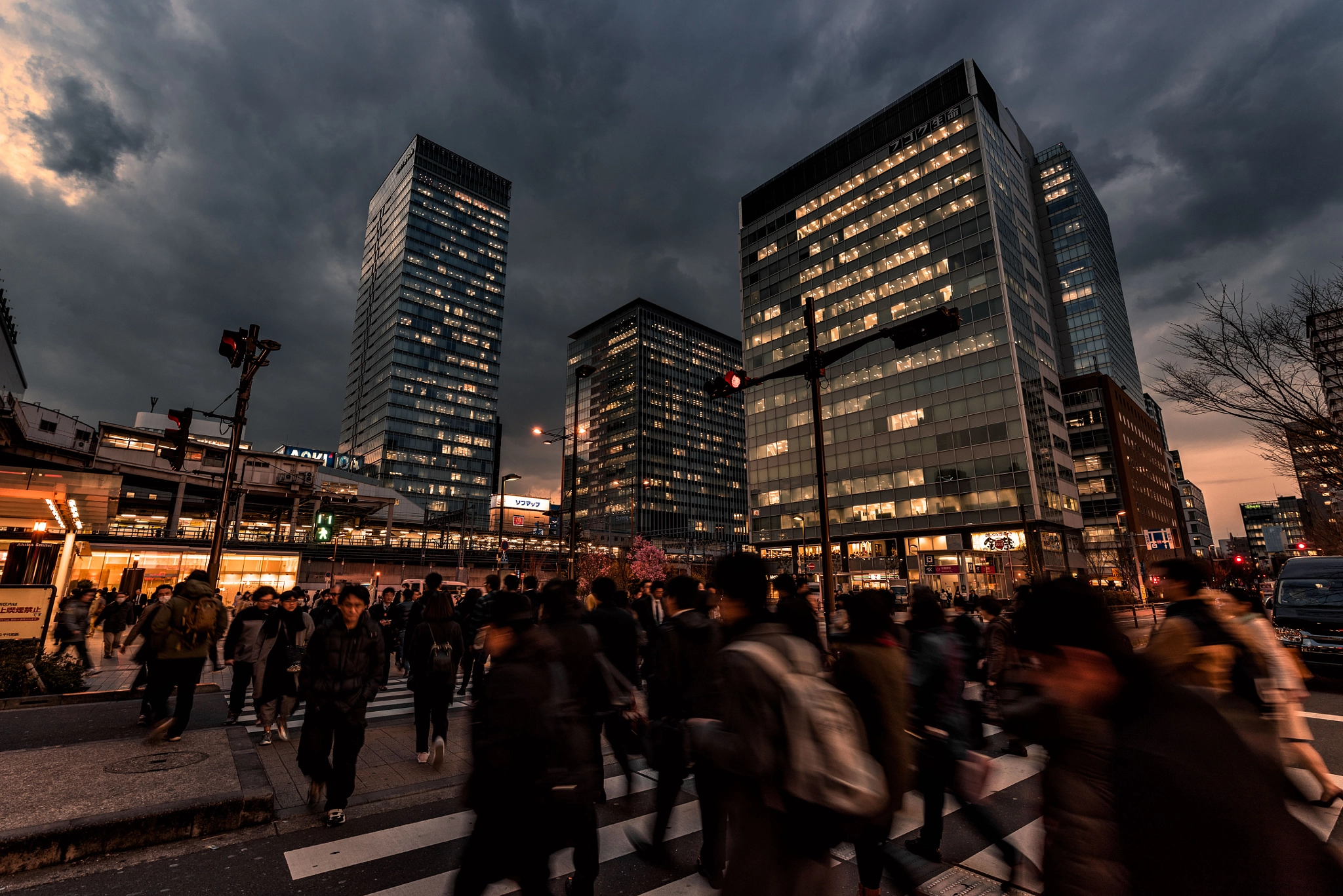 Tamron SP 15-30mm F2.8 Di VC USD sample photo. Lost in akiba photography