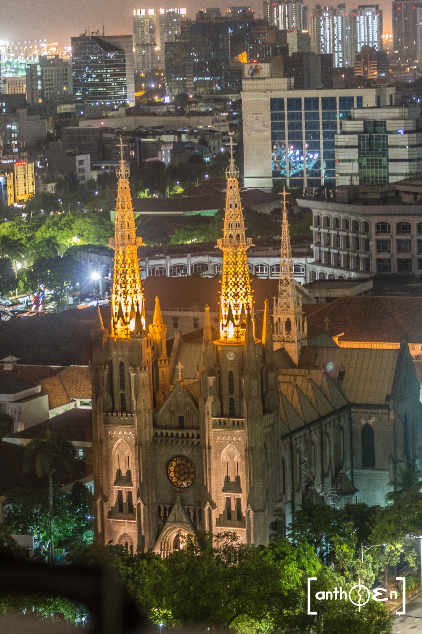 Canon EOS 70D + Tamron SP 70-300mm F4-5.6 Di VC USD sample photo. Chatedral jakarta photography