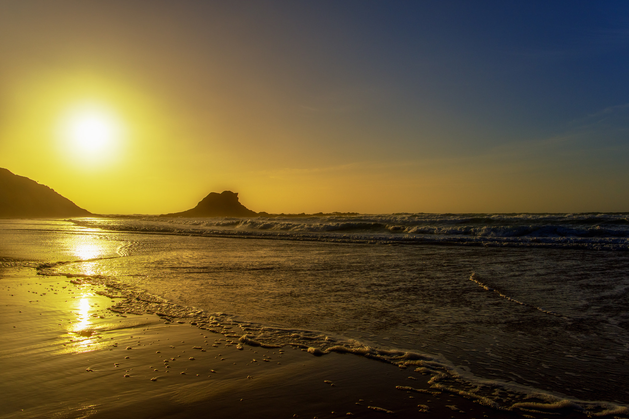 Pentax K-1 sample photo. Golden hour photography