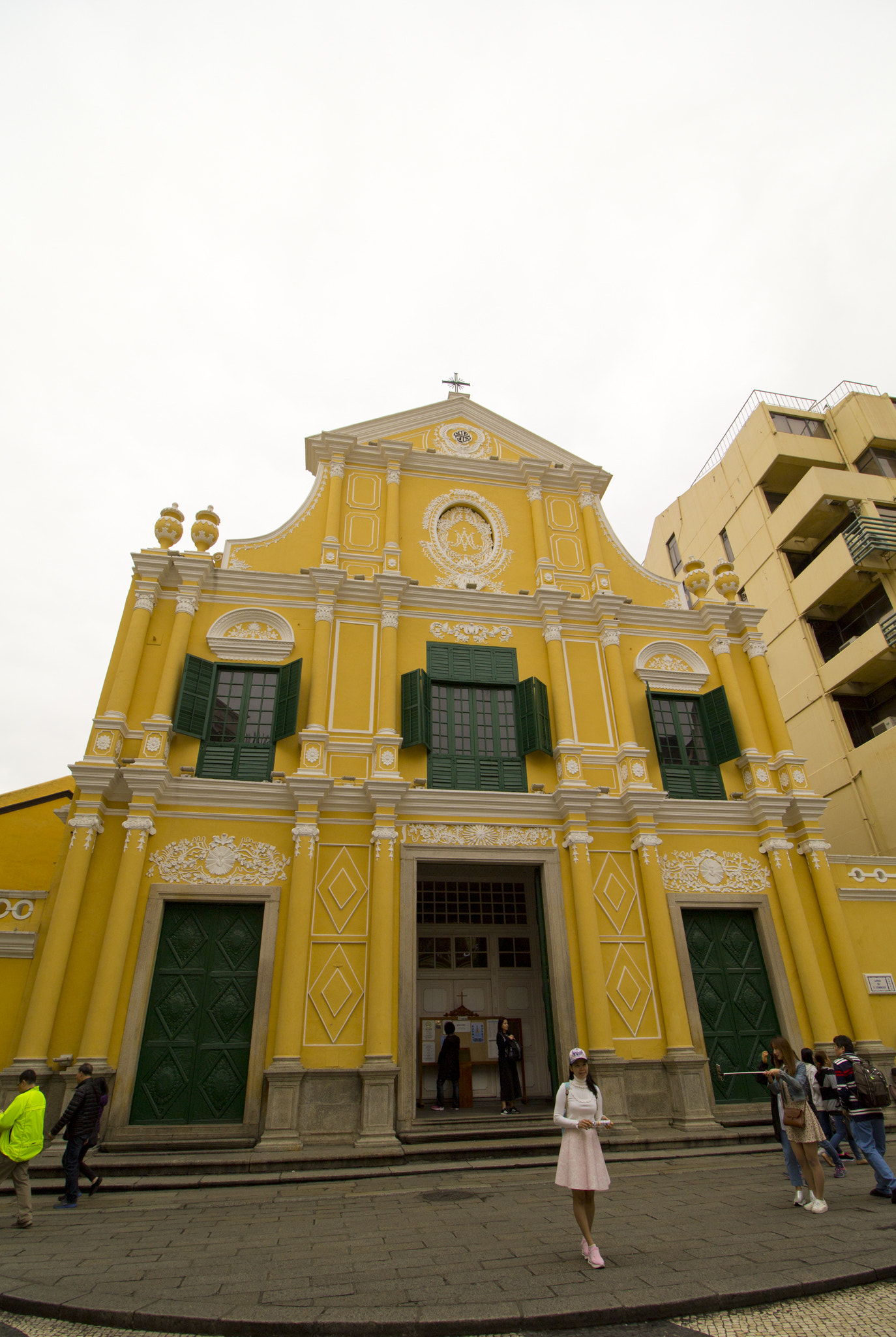 Canon EOS 60D sample photo. Beautiful church and person photography