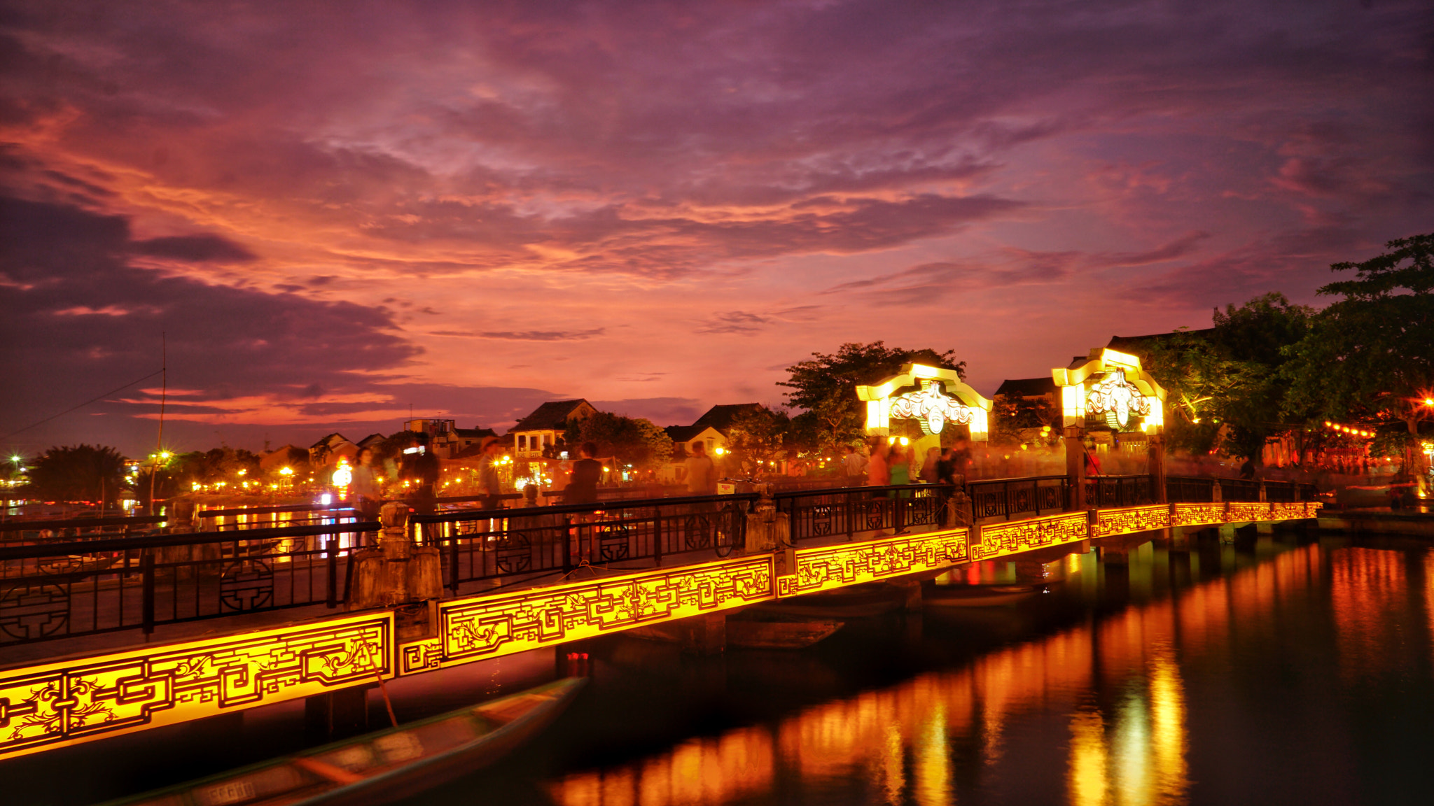 Sony a6500 + Sony E 16mm F2.8 sample photo. Hoi an photography