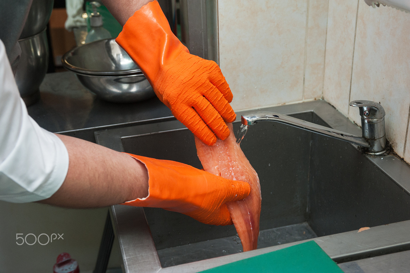 Nikon D700 sample photo. Cleaning salmon fish photography