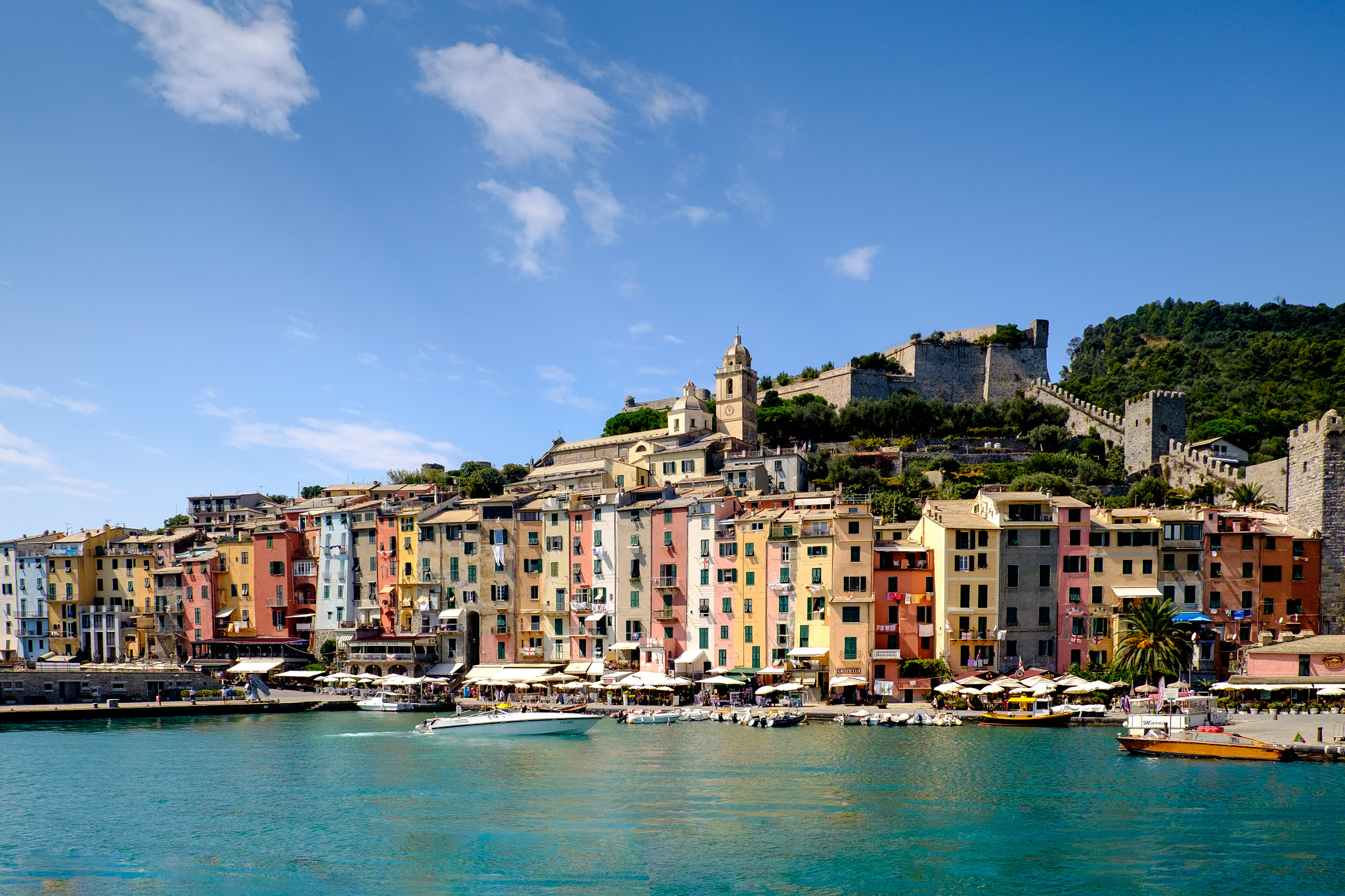 Fujifilm X-E2 + Fujifilm XF 18-55mm F2.8-4 R LM OIS sample photo. Porto venere photography