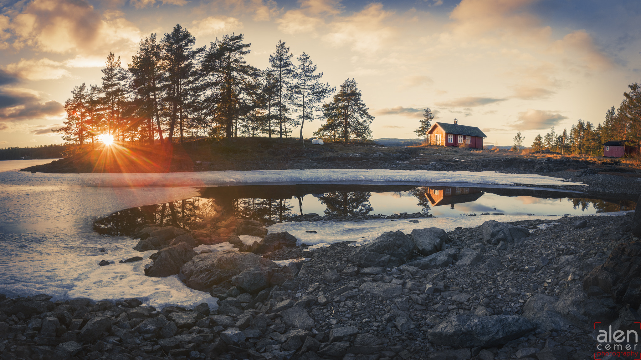 Canon EF 16-35mm F2.8L USM sample photo. Fading winter photography