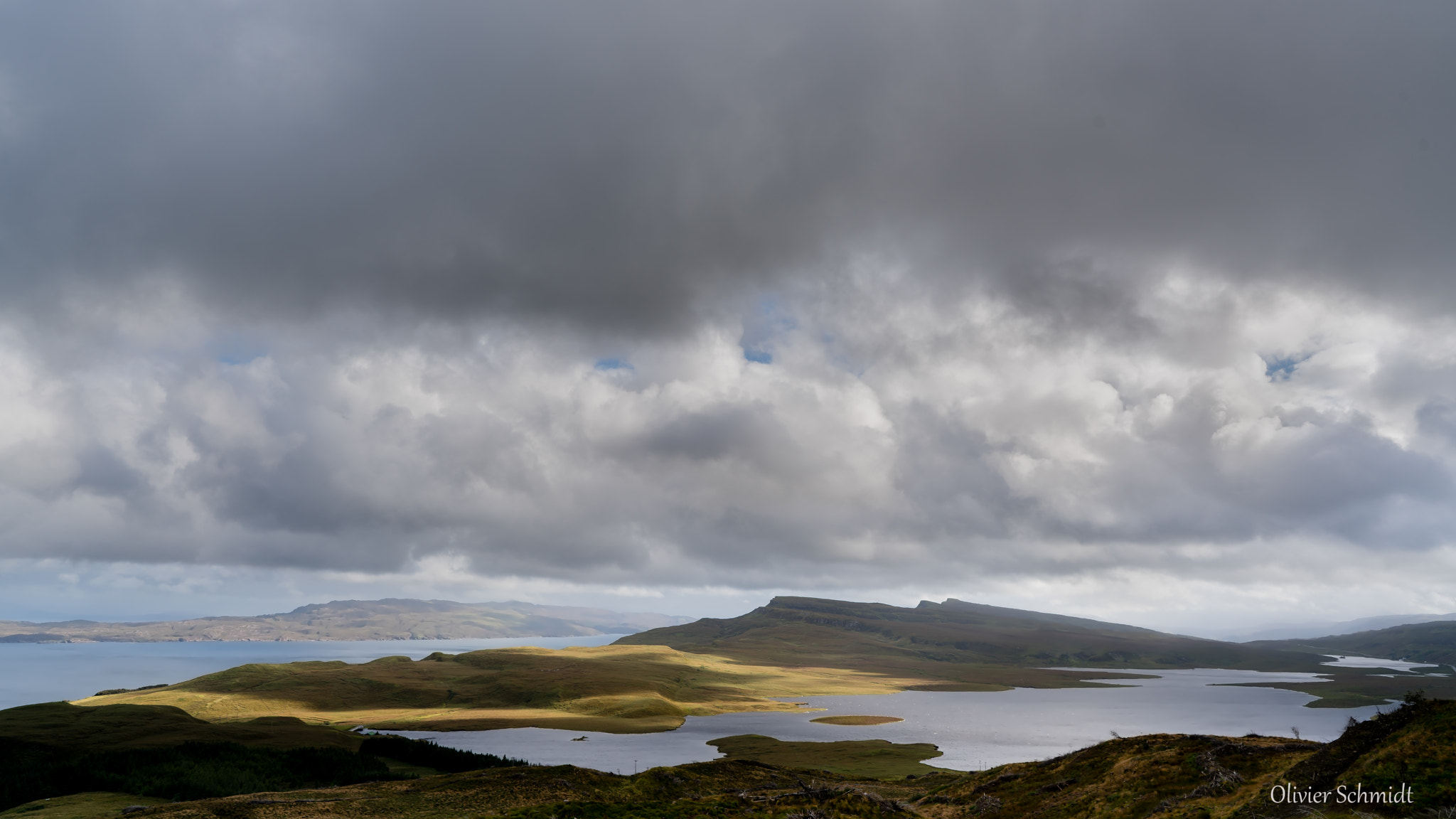 Sony a7R II + ZEISS Batis 25mm F2 sample photo. Raasay photography