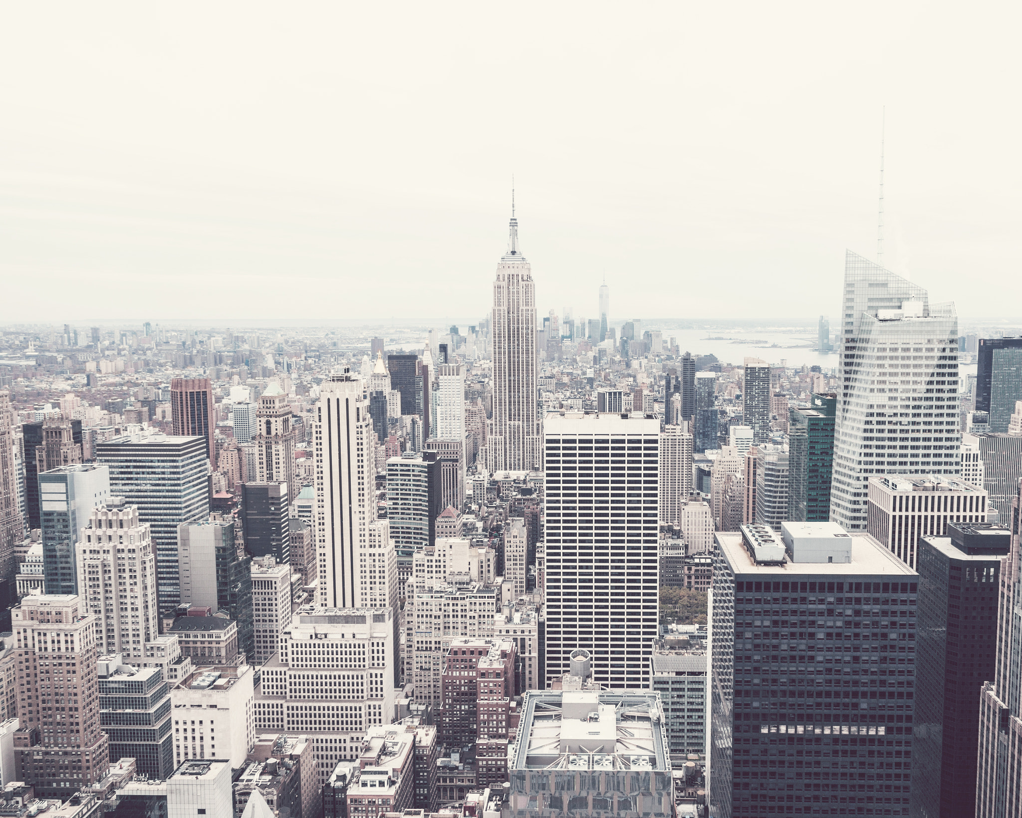 Canon EF 28-135mm F3.5-5.6 IS USM sample photo. Empire state building from rockefeller center photography