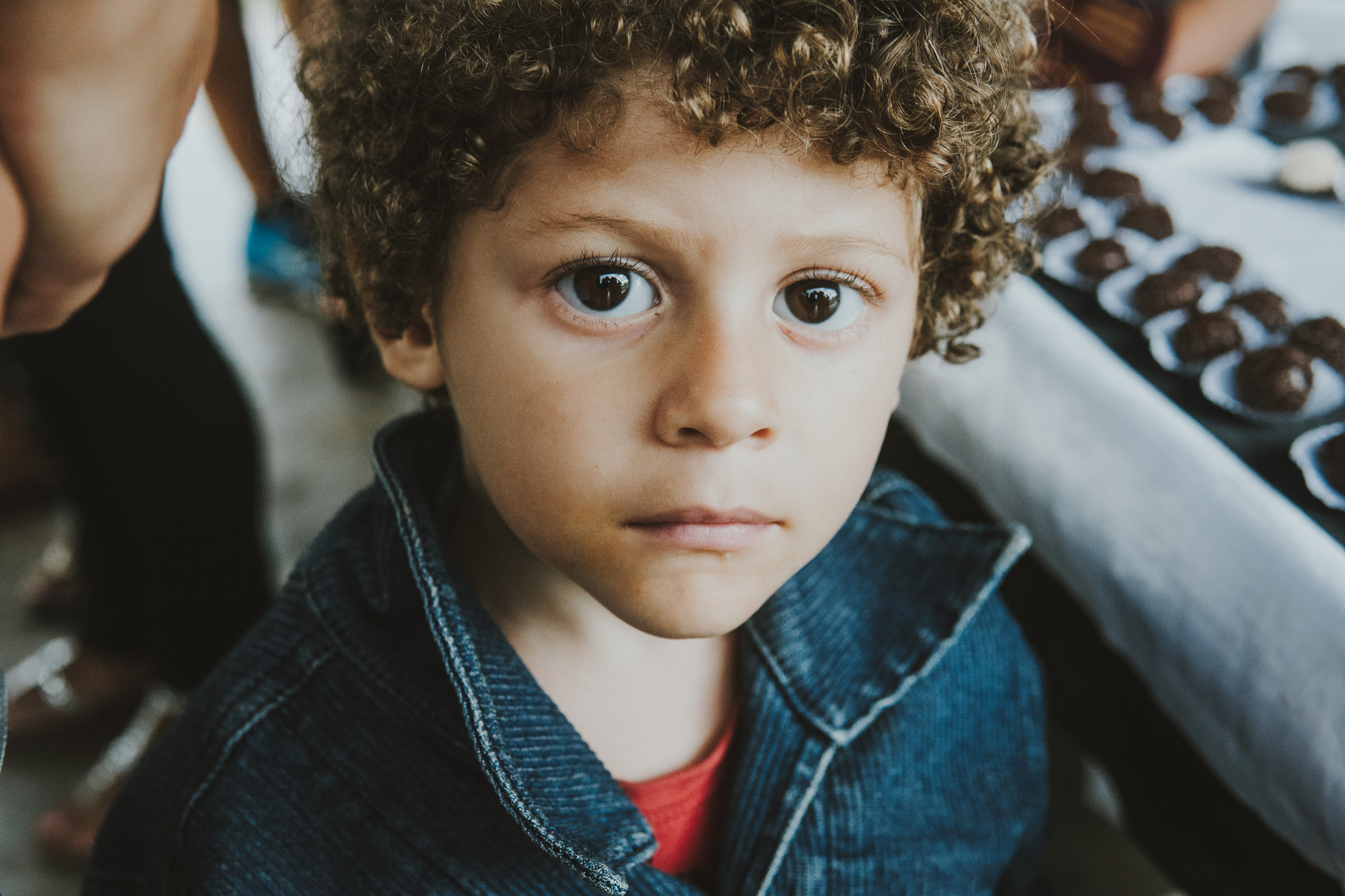 Sony a6300 + 30mm F1.4 DC DN | Contemporary 016 sample photo. Honest look photography