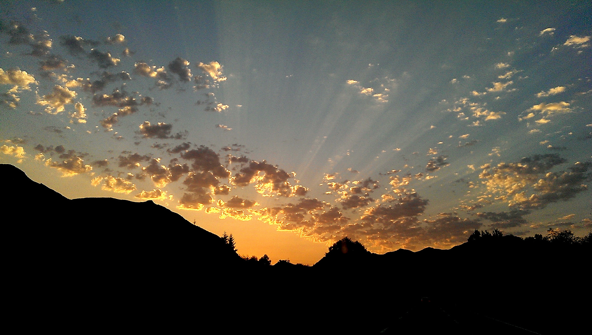 HTC ONE GOOGLE PLAY EDITION sample photo. Cascade foothills at dawn photography