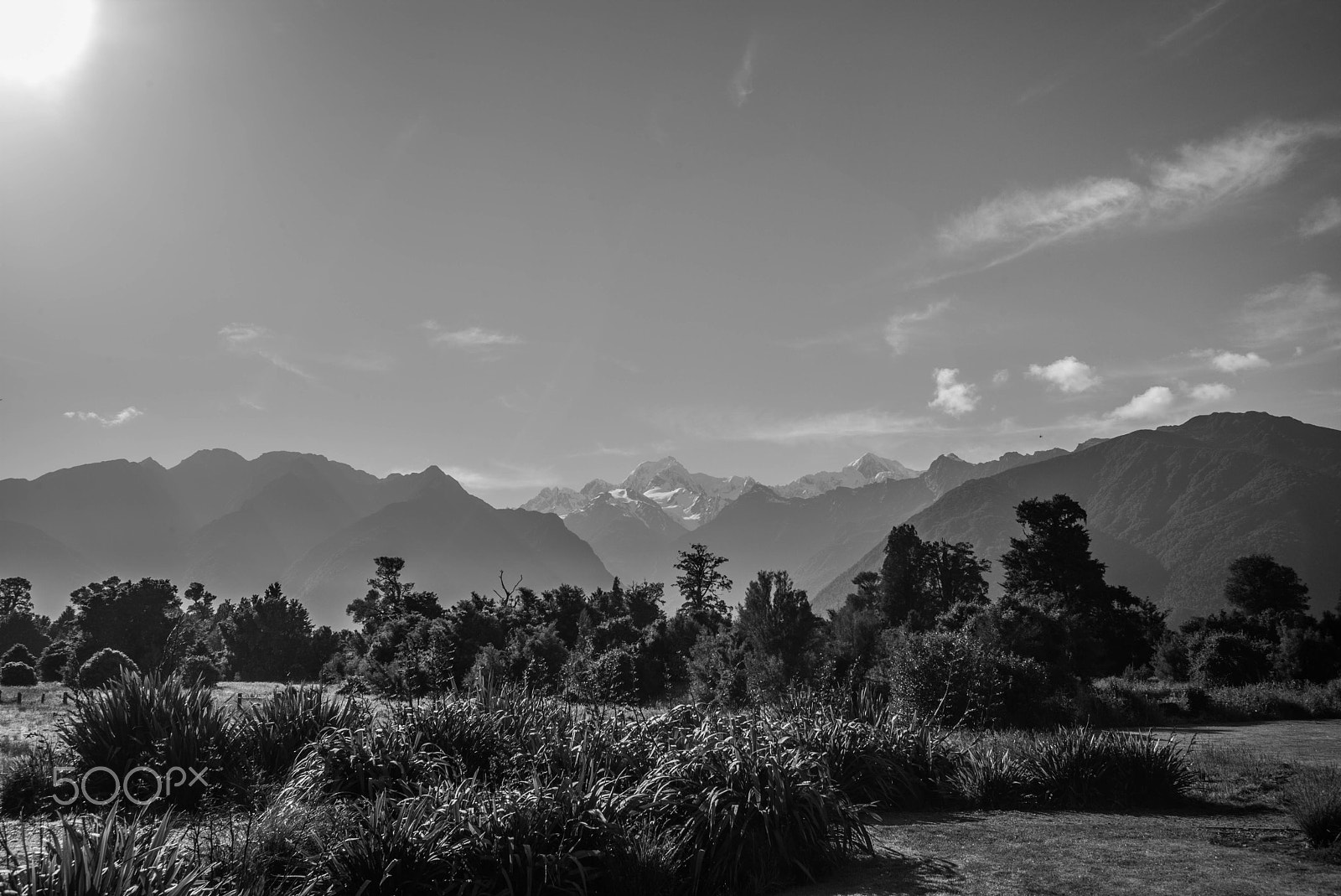 Summicron-M 1:2/35 ASPH. sample photo. View of the mountains from lake matheson, new zealand - december 2016 photography