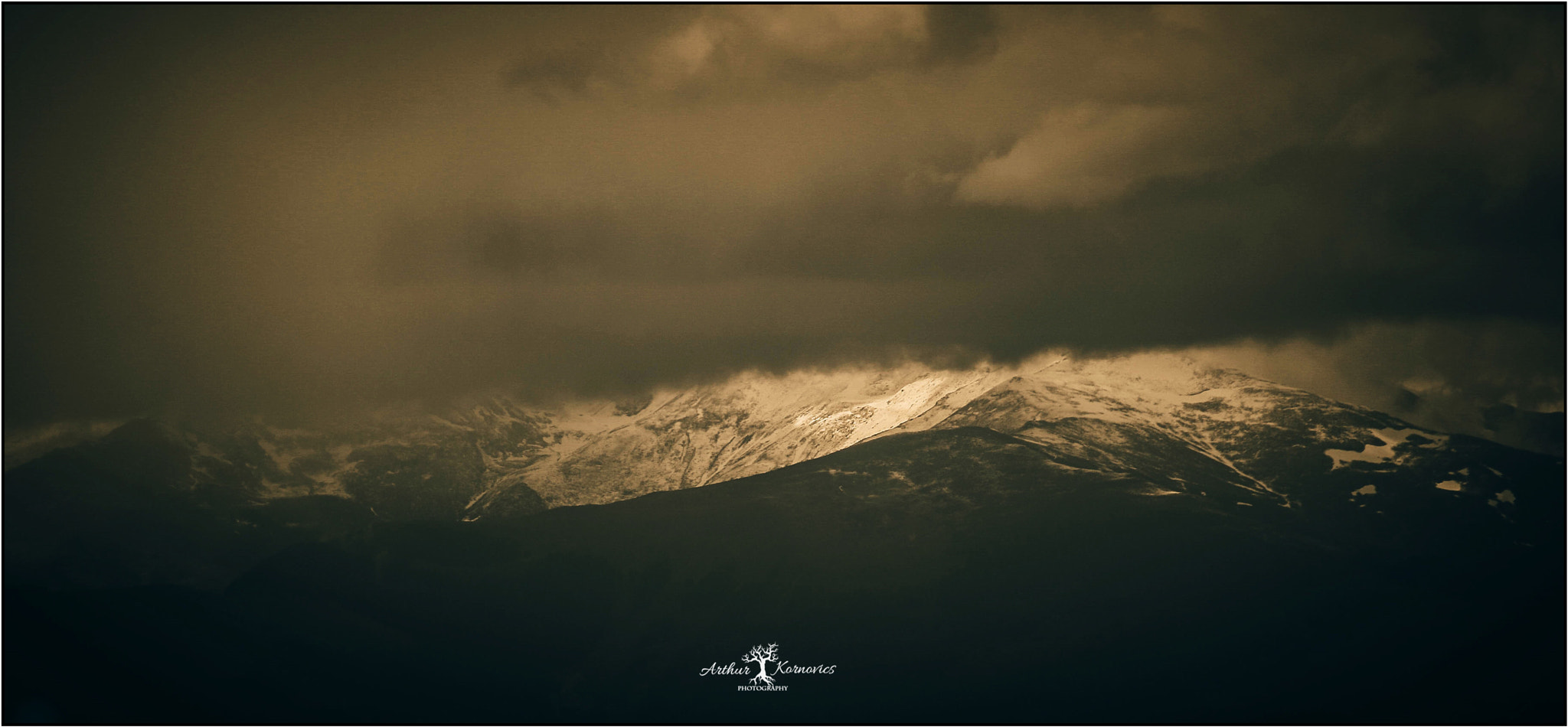 Canon EF 55-200mm F4.5-5.6 II USM sample photo. The lonely mountain photography