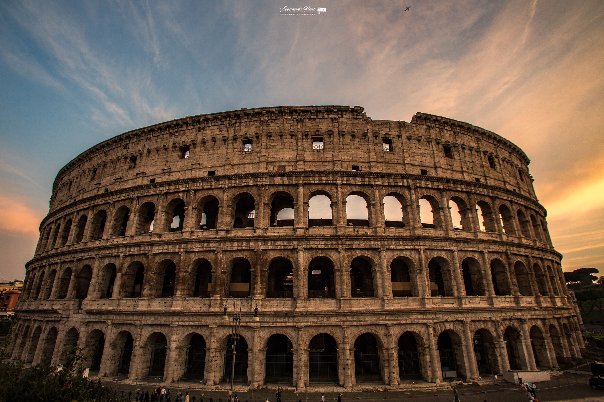 Canon EF 17-35mm f/2.8L sample photo. L' imponenza del colosseo... photography