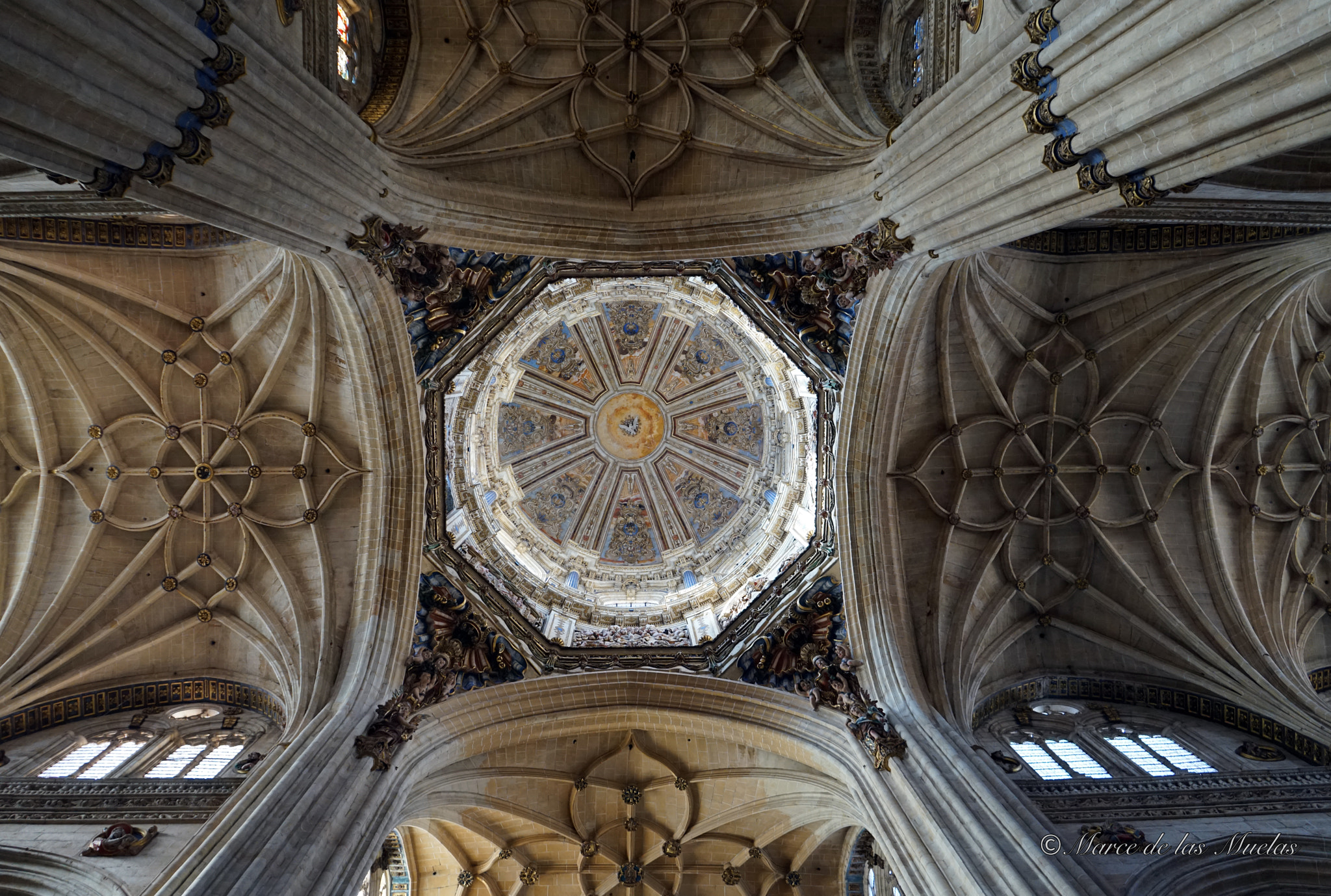 Sony a7R + Sony FE 28-70mm F3.5-5.6 OSS sample photo. Catedral de salamanca spain photography