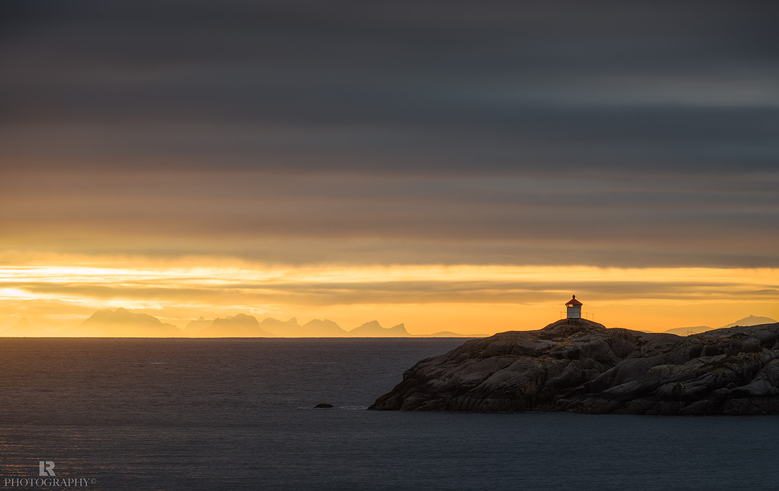 Nikon AF-S Nikkor 70-200mm F4G ED VR sample photo. Sunrise gift photography