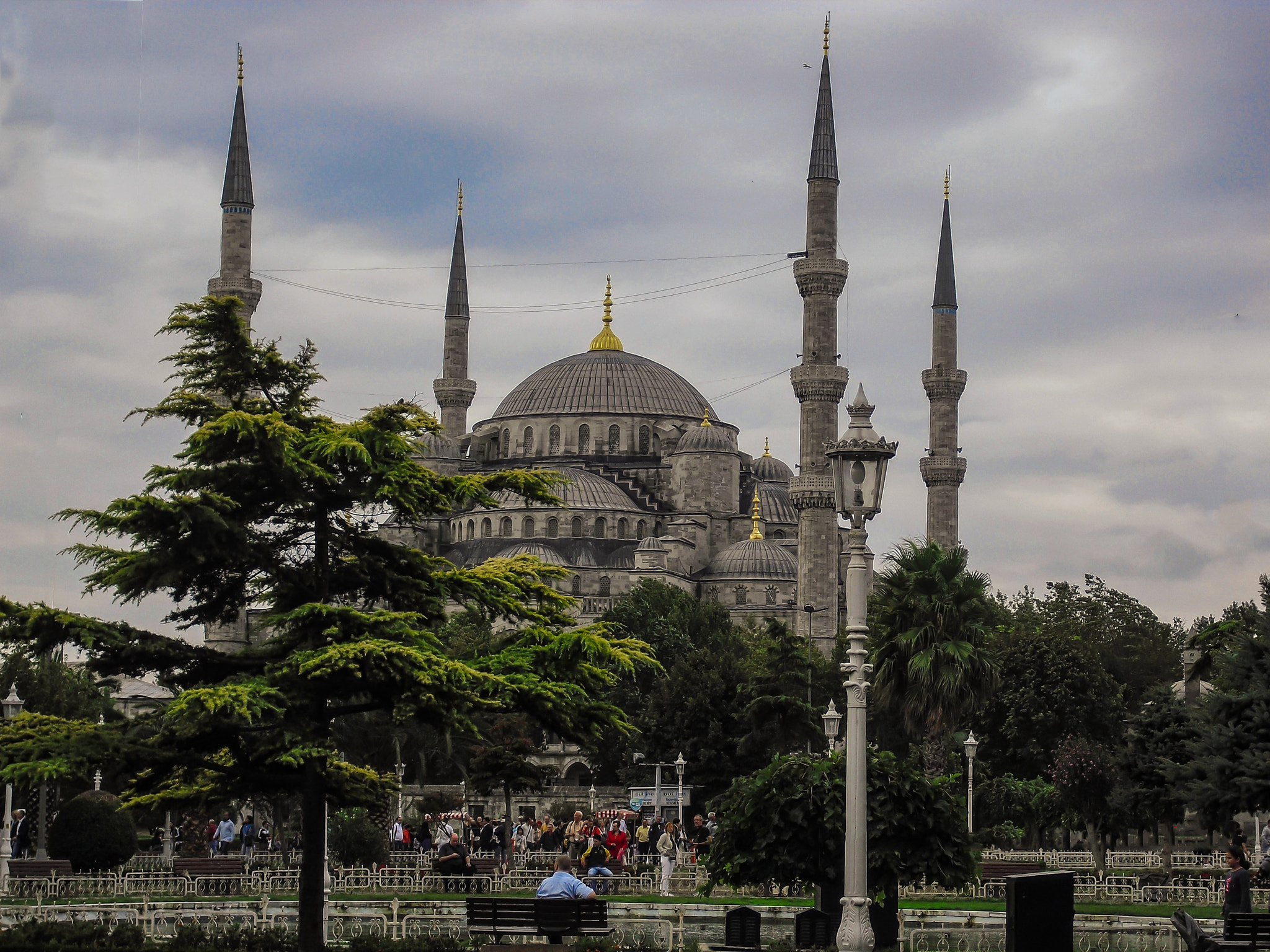 Casio Exilim EX-Z33 sample photo. Blue mosque photography