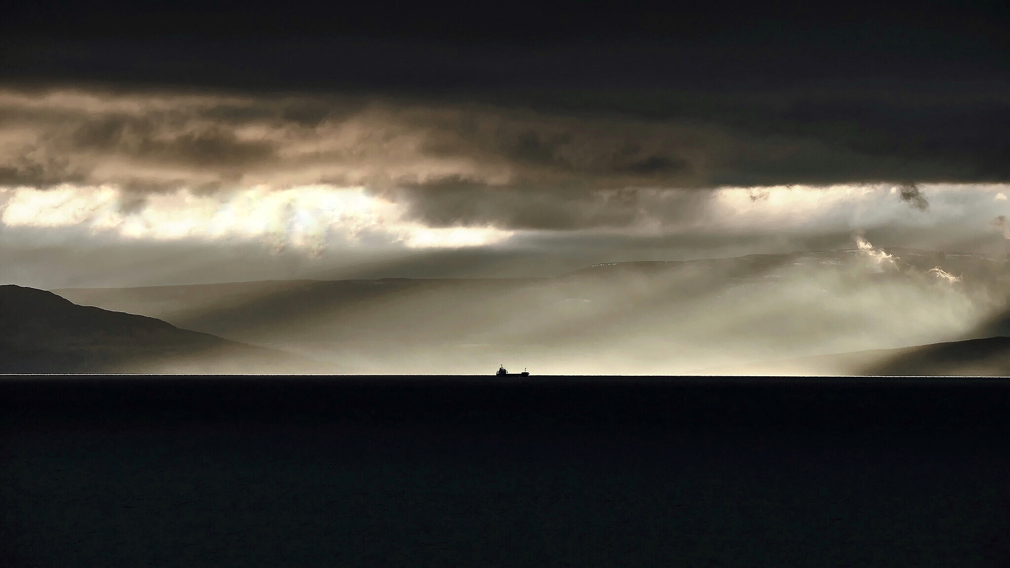 Olympus OM-D E-M1 sample photo. Lonely planet photography