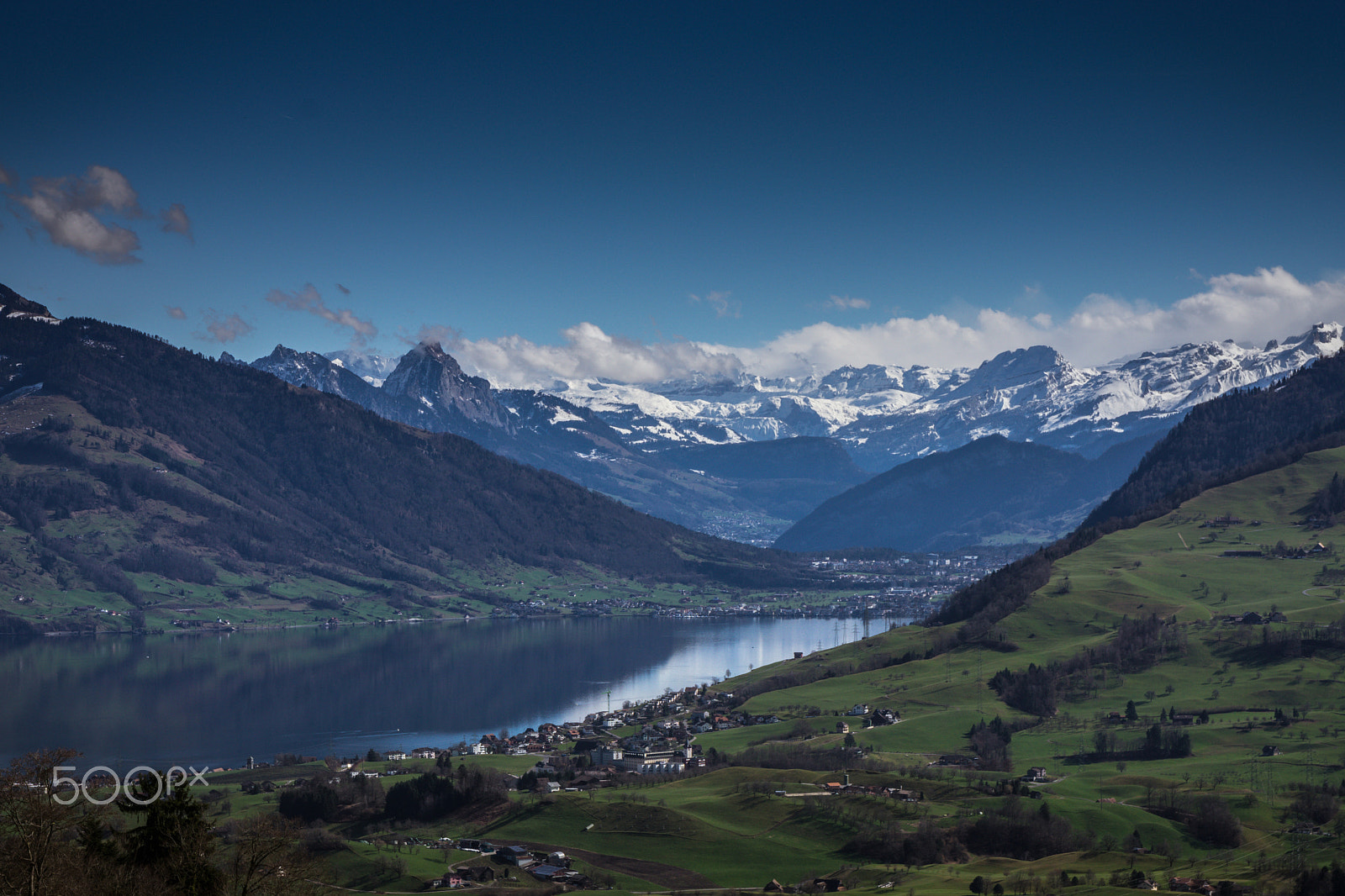 Sony a6000 + Sony E 18-55mm F3.5-5.6 OSS sample photo. A beautiful day photography