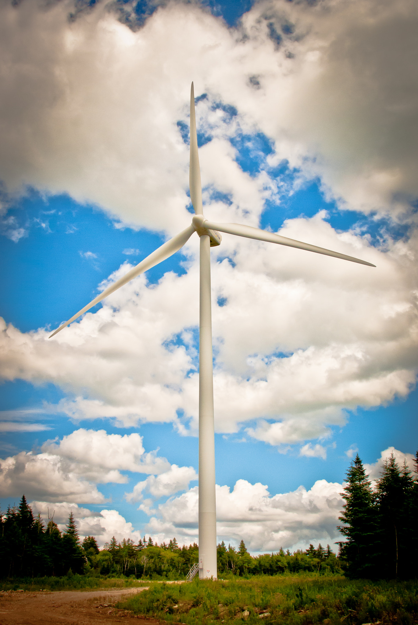 Minolta/Sony AF 24-105mm F3.5-4.5 (D) sample photo. Wind energy photography