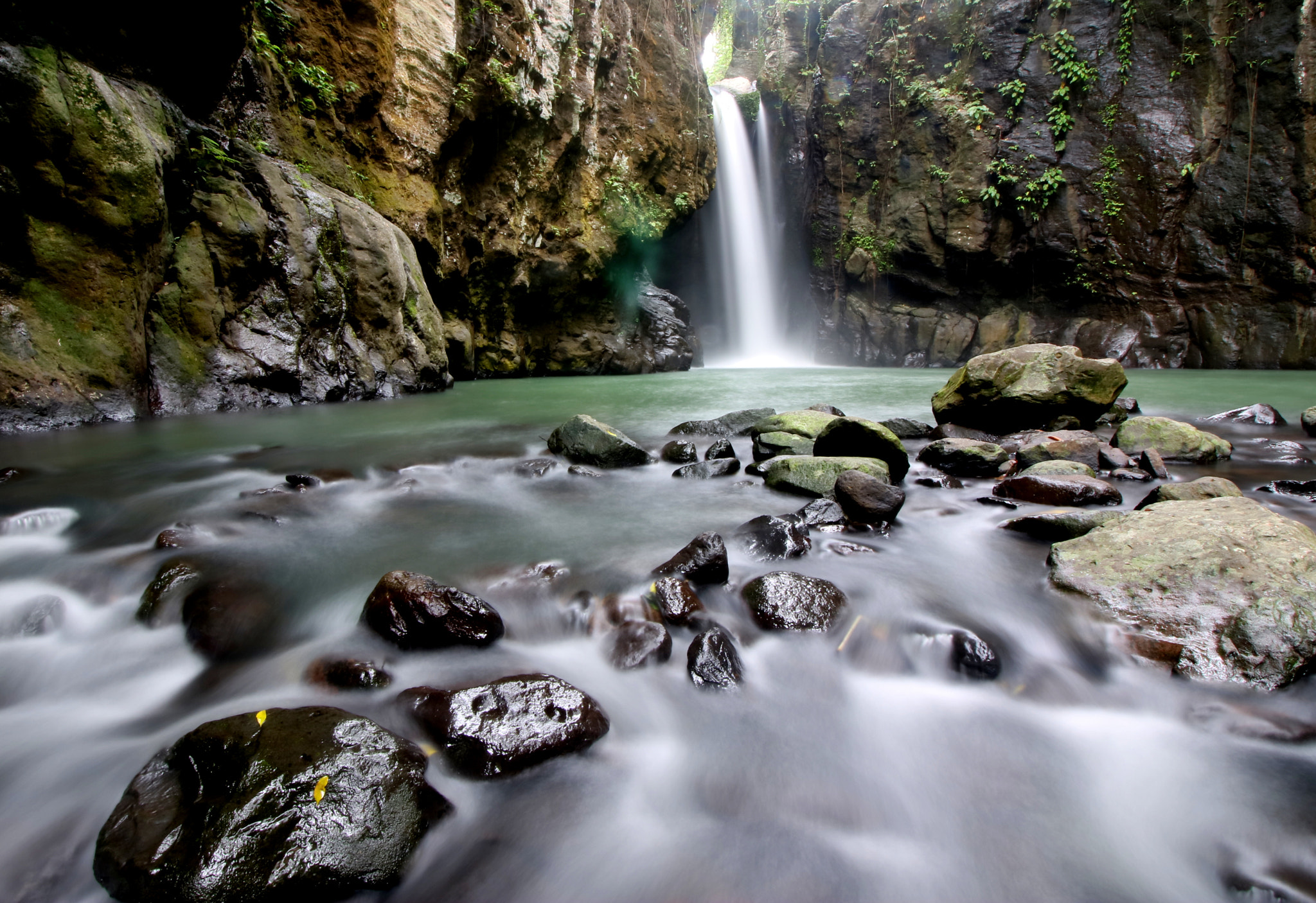 Canon EOS M3 + Canon EF-S 10-18mm F4.5–5.6 IS STM sample photo. Bagongbong falls photography