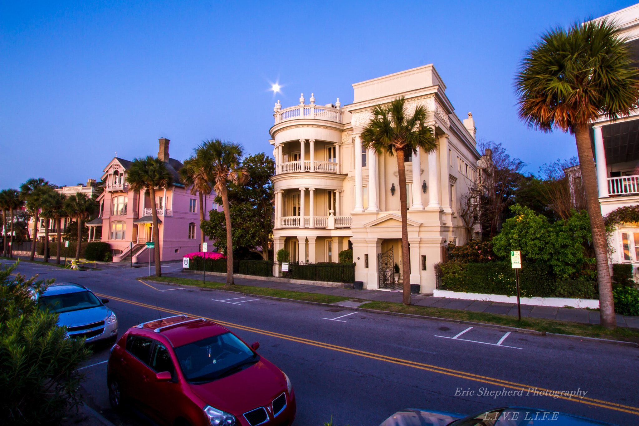 Canon EOS 7D sample photo. Charleston mansion at the battery photography