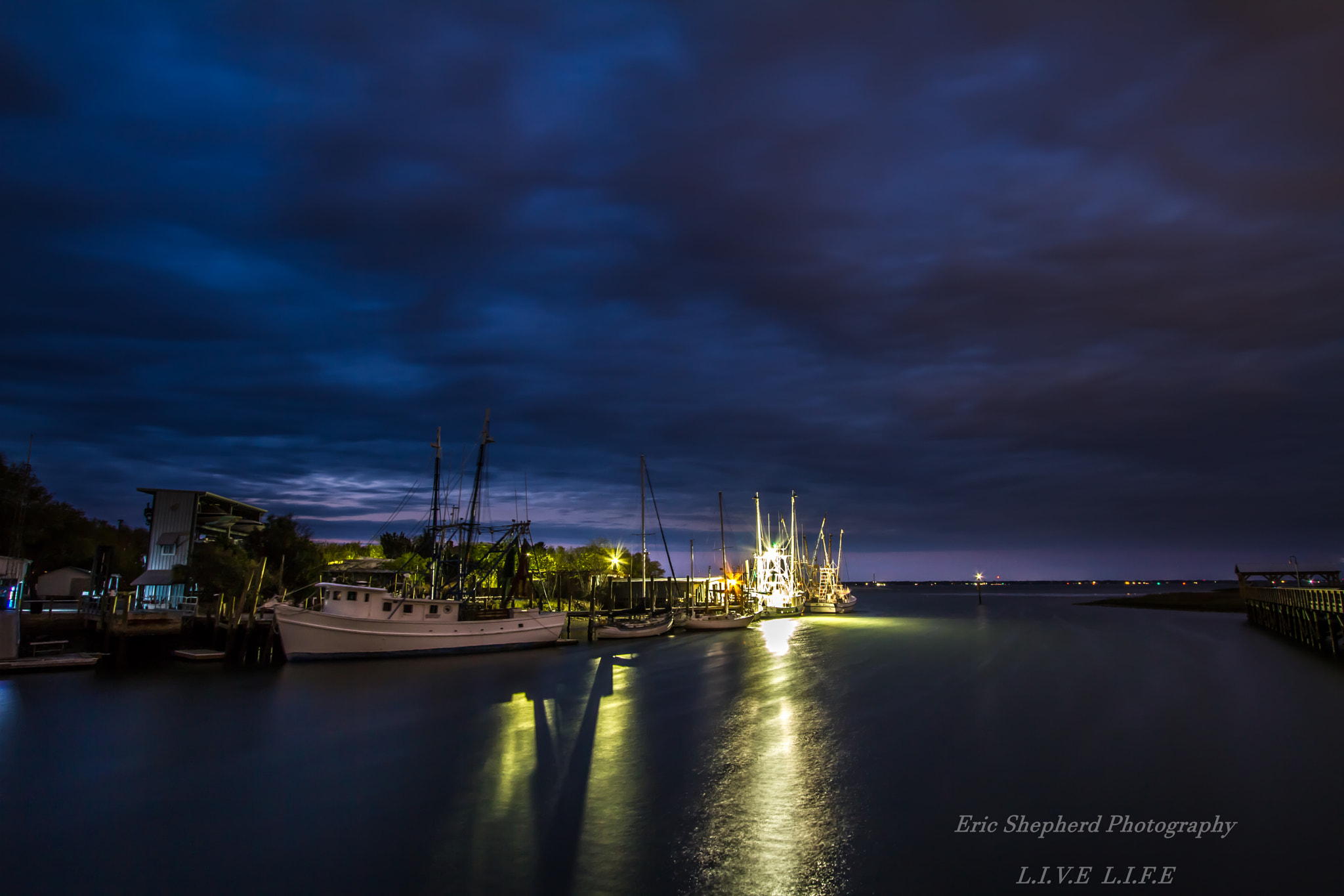 Canon EF-S 10-22mm F3.5-4.5 USM sample photo. Charleston photography