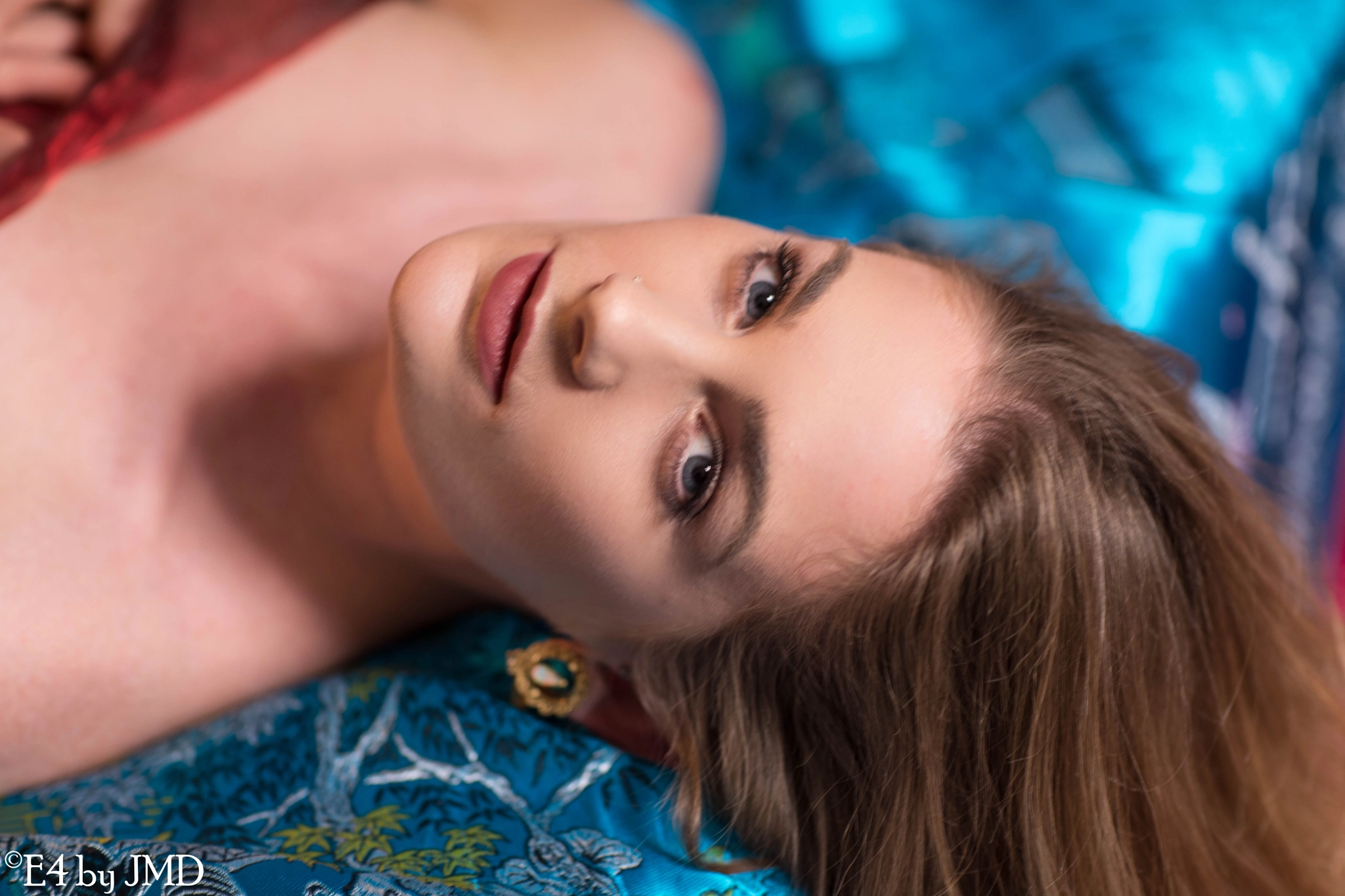 Canon EF 85mm F1.2L II USM sample photo. The look! photography