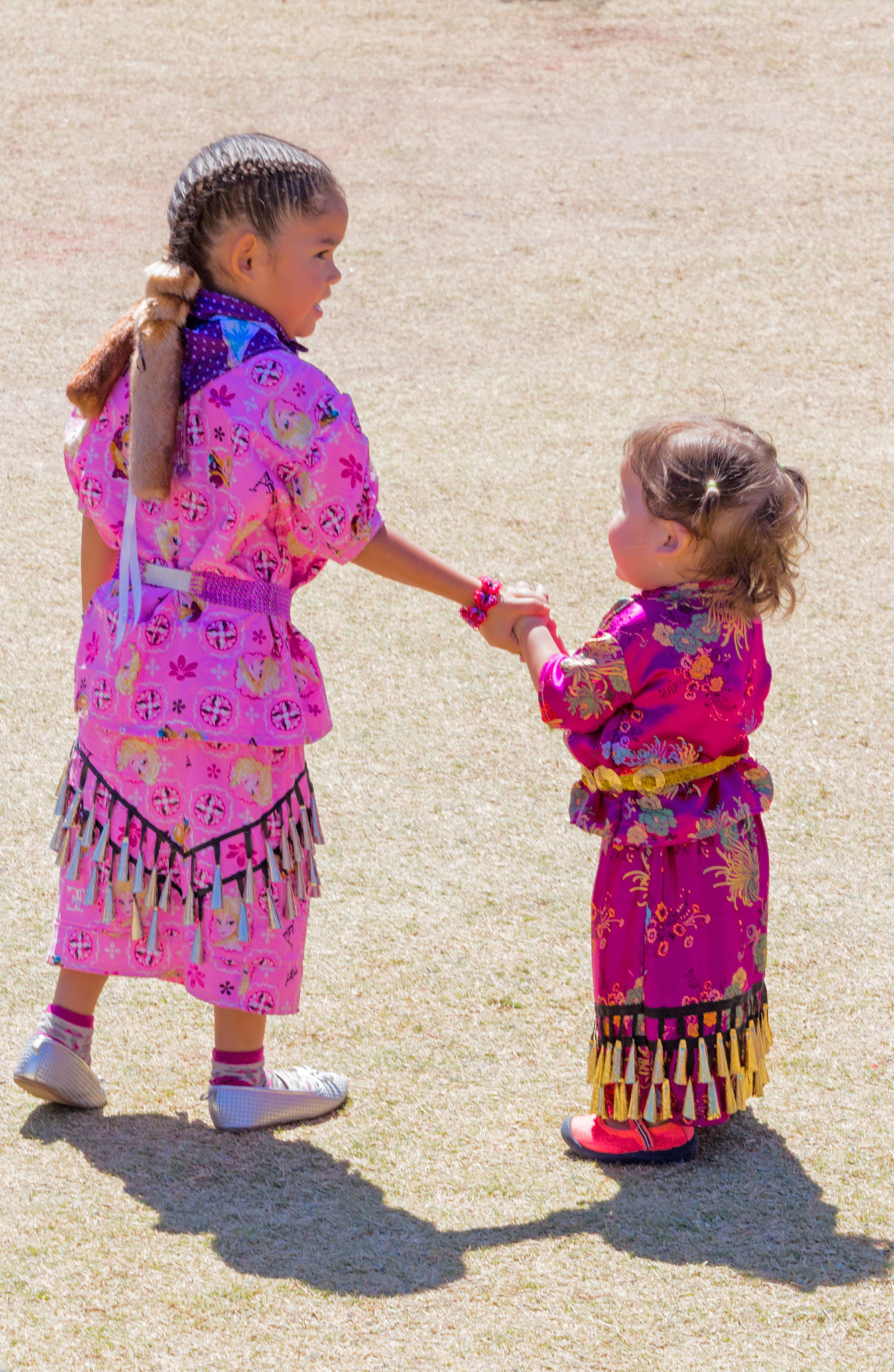 Canon EF-S 55-250mm F4-5.6 IS STM sample photo. Sisters photography