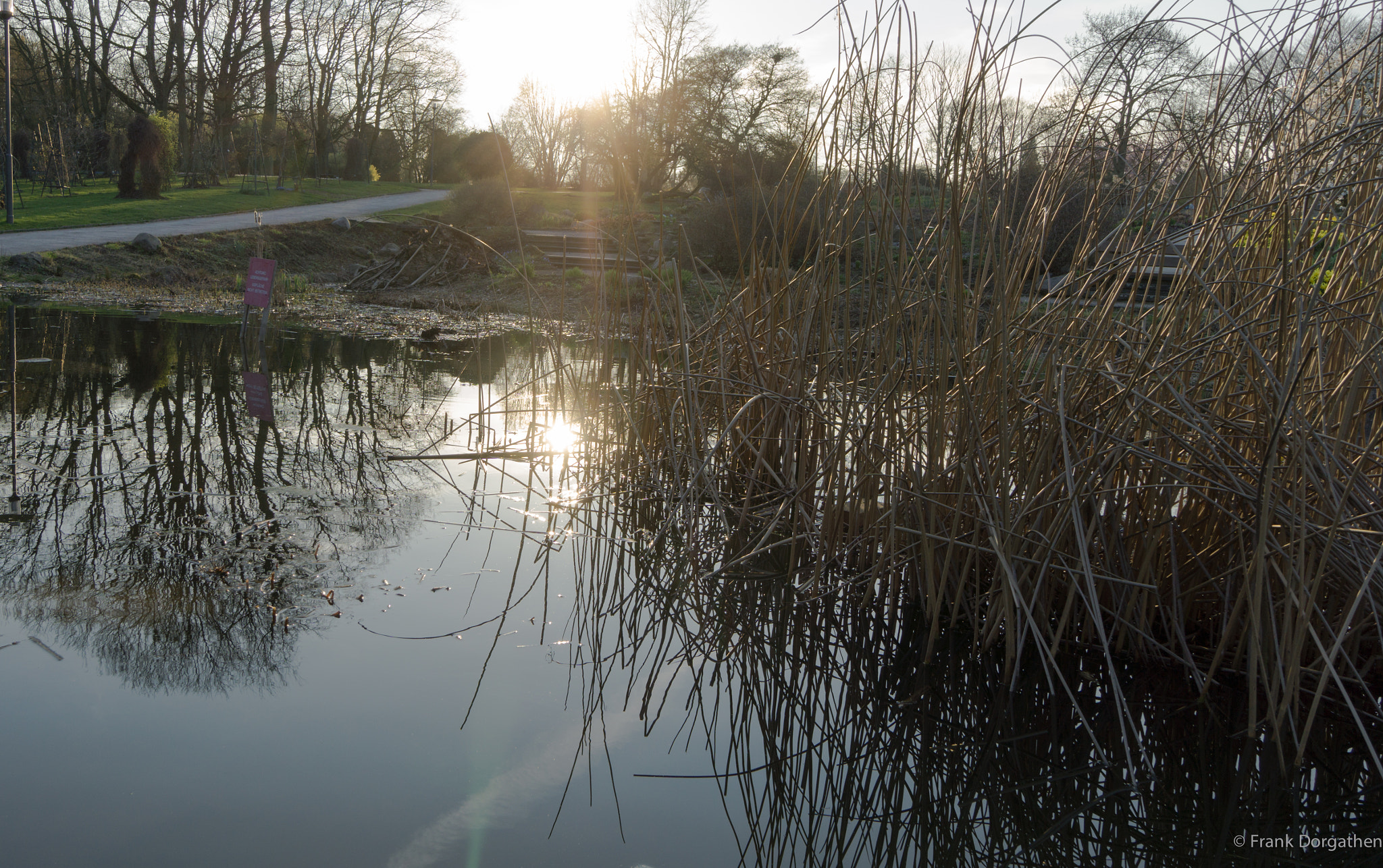 Sony a6000 + Sony E 10-18mm F4 OSS sample photo. Sunset photography