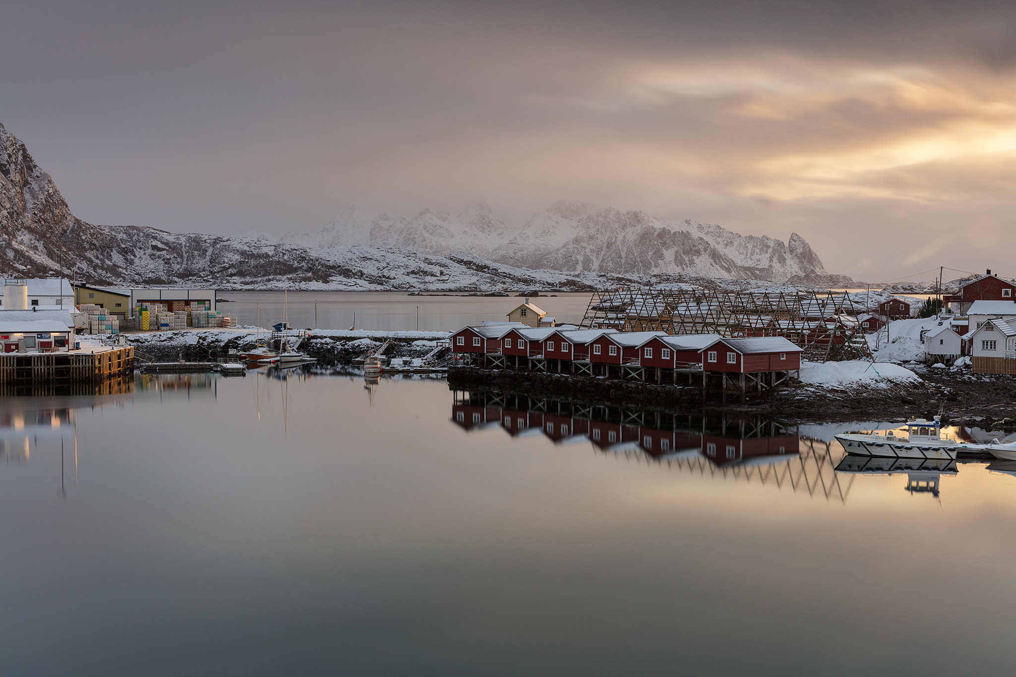 Canon EF 24-70mm F2.8L II USM sample photo. Svolvaer, lofoten photography