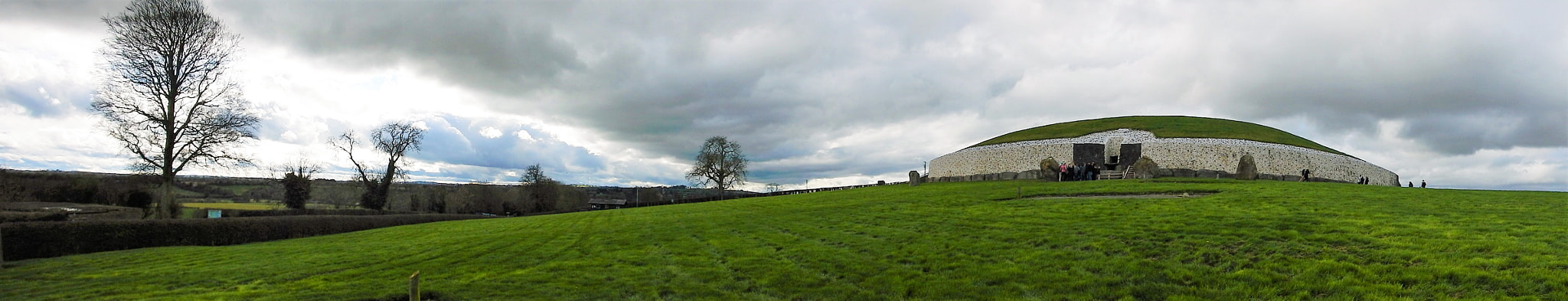 Nikon Coolpix AW130 sample photo. Newgrange photography