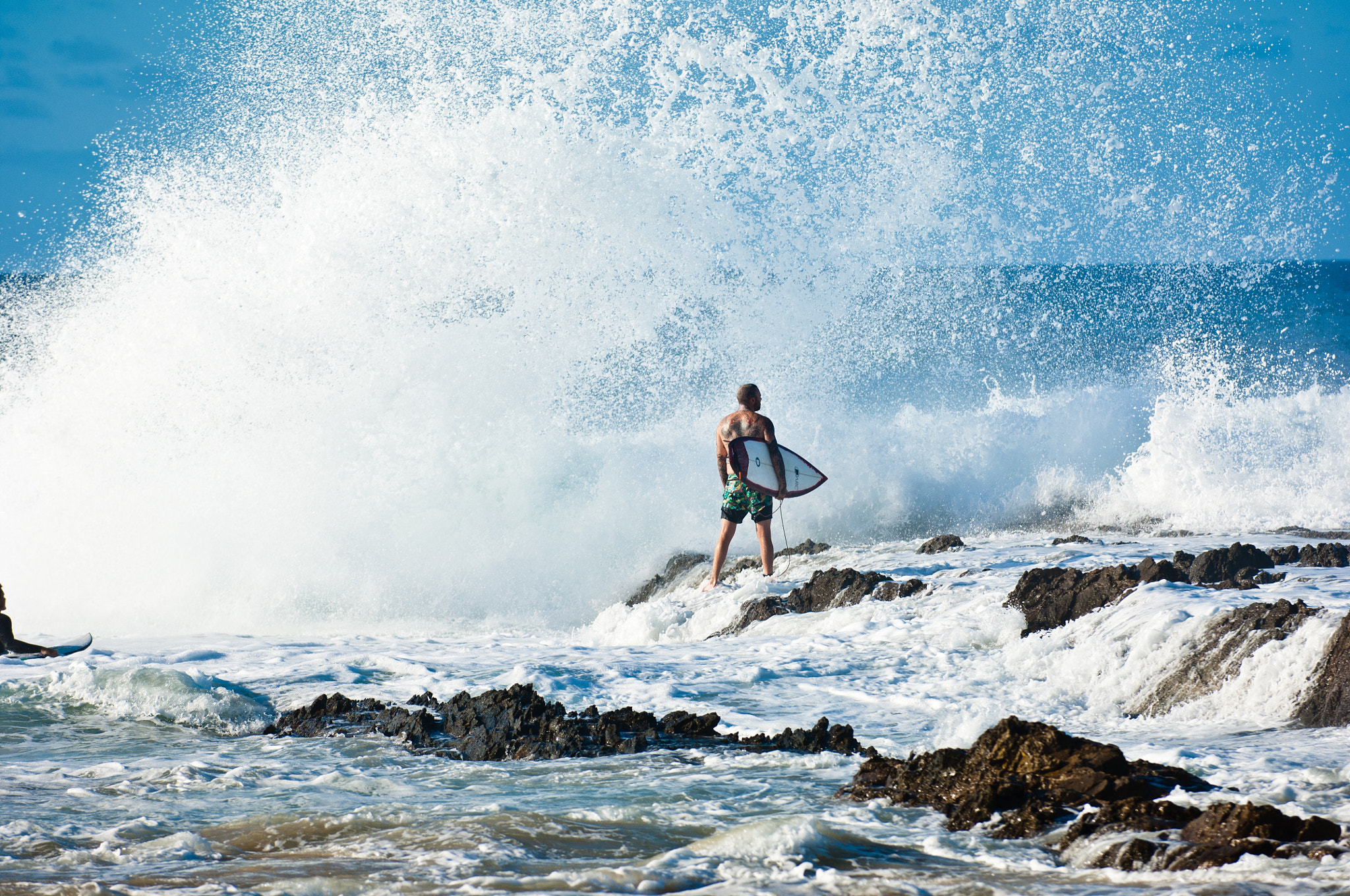 Nikon D2X sample photo. Wave photography