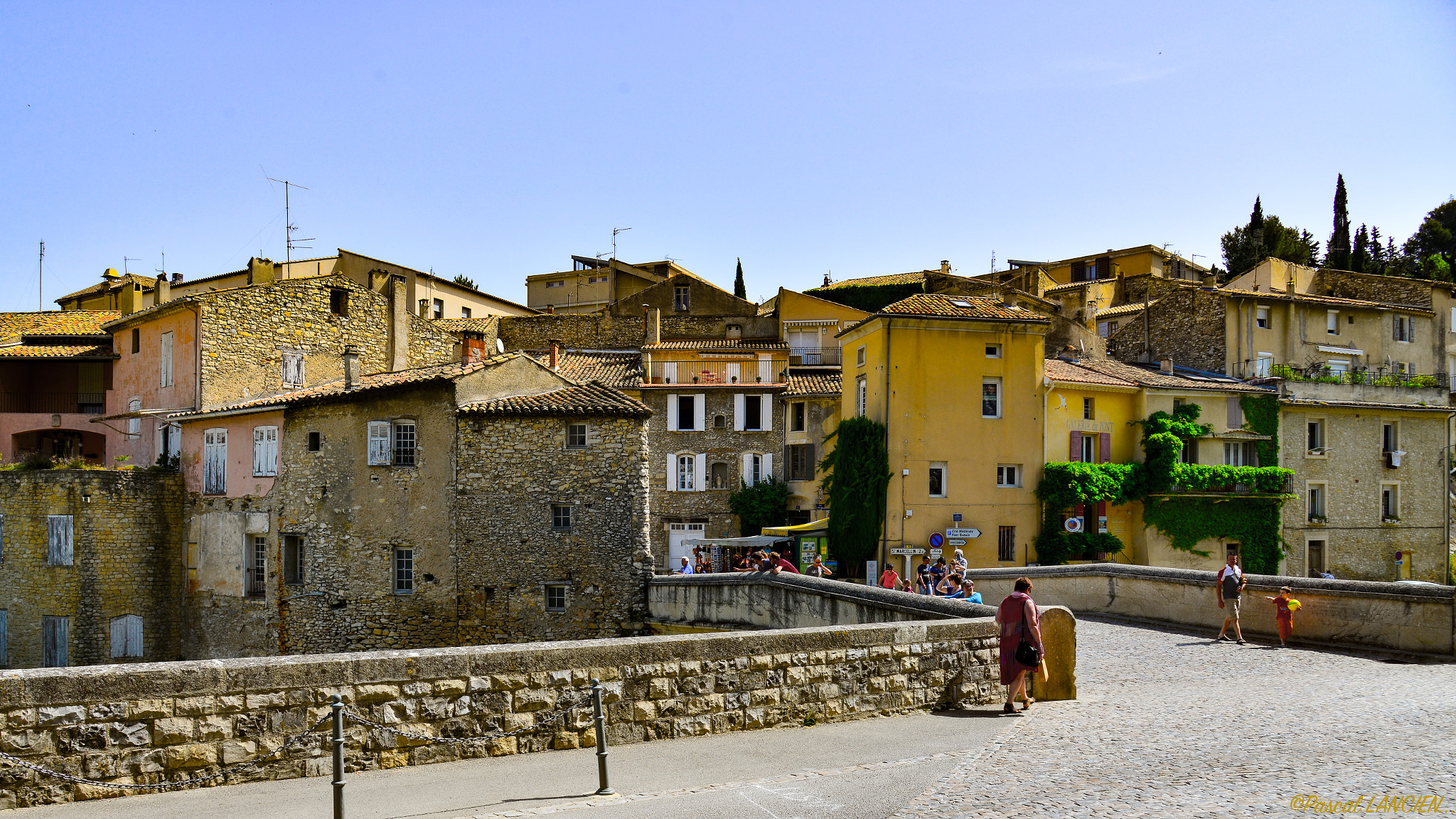 Nikon AF-S Nikkor 24-120mm F4G ED VR sample photo. French south village photography