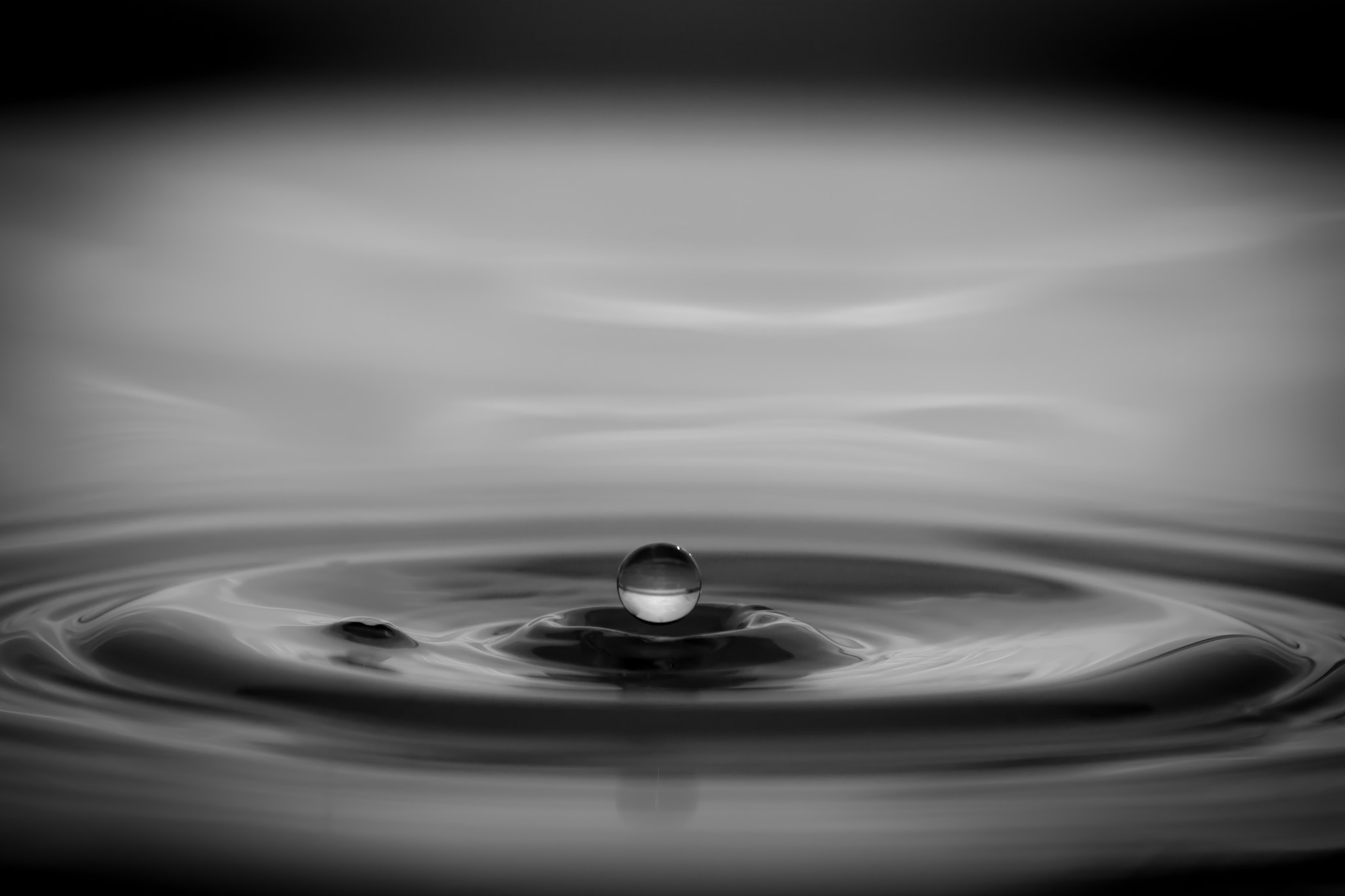 Canon EF 70-300mm F4-5.6 IS USM sample photo. Water drops 001 photography