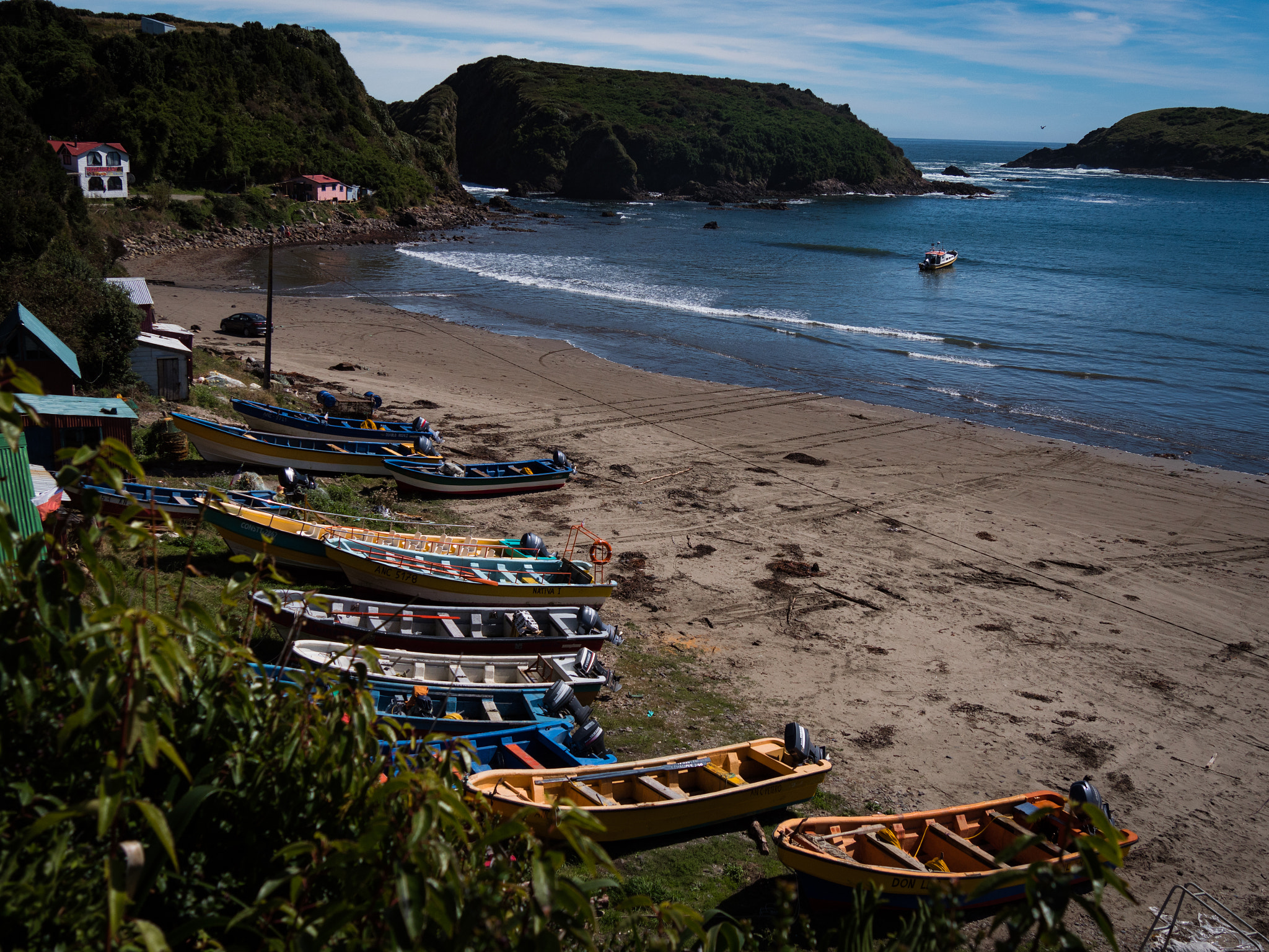 Panasonic Lumix DMC-GX8 sample photo. Colorful boats photography