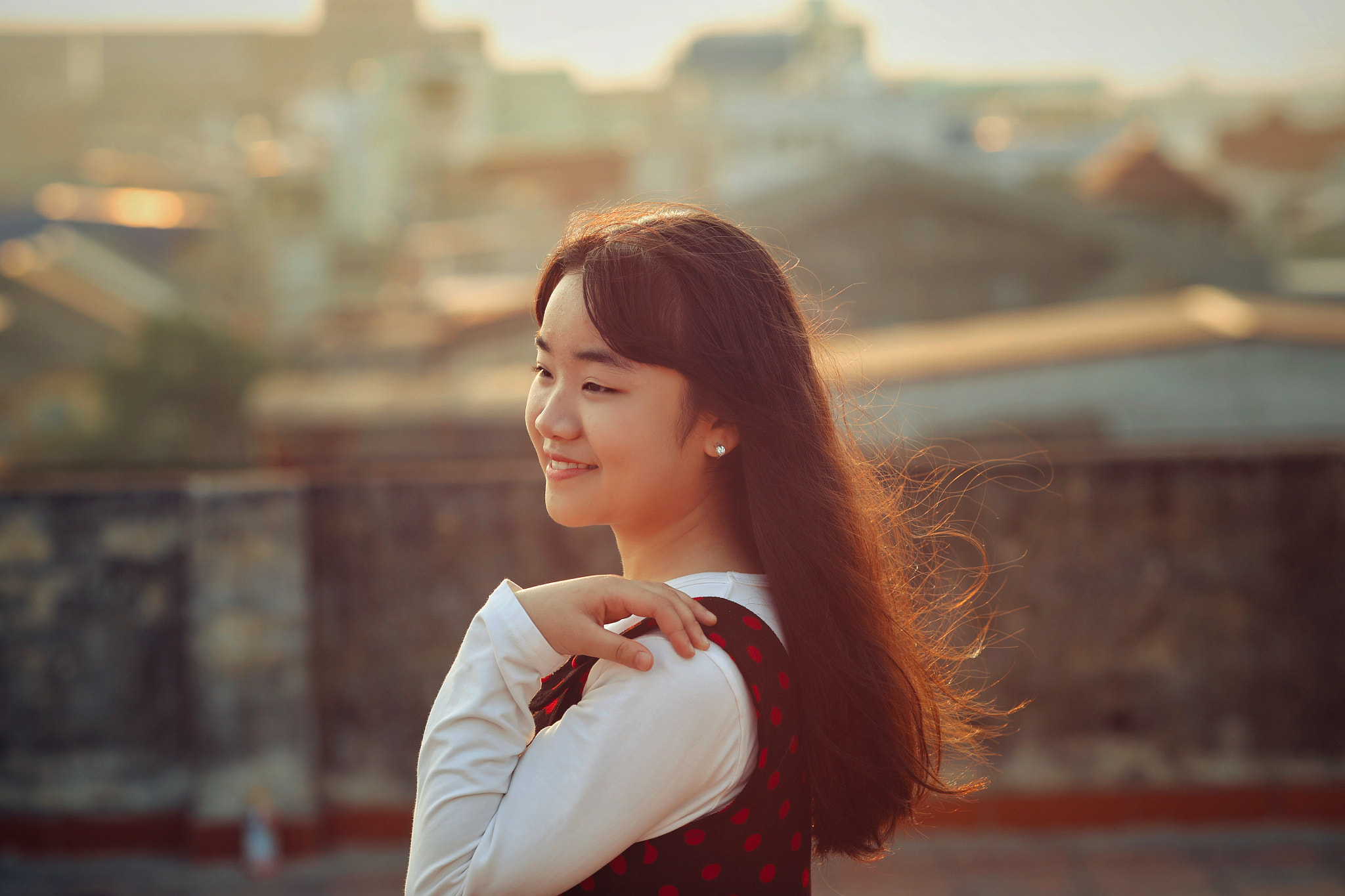 Canon EOS 5D Mark IV + Canon EF 135mm F2L USM sample photo. She ( my little love ) photography
