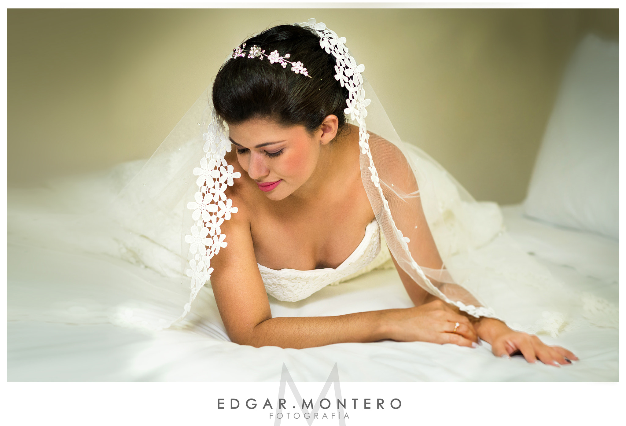 Nikon AF-S Nikkor 85mm F1.8G sample photo. Retrato de la boda photography