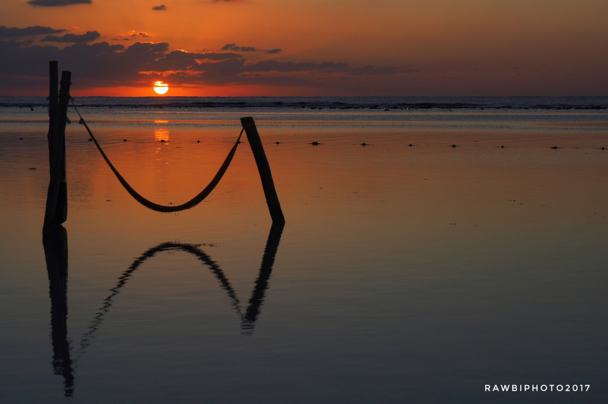 Olympus OM-D E-M1 sample photo. Alba a mahahual, méxico photography