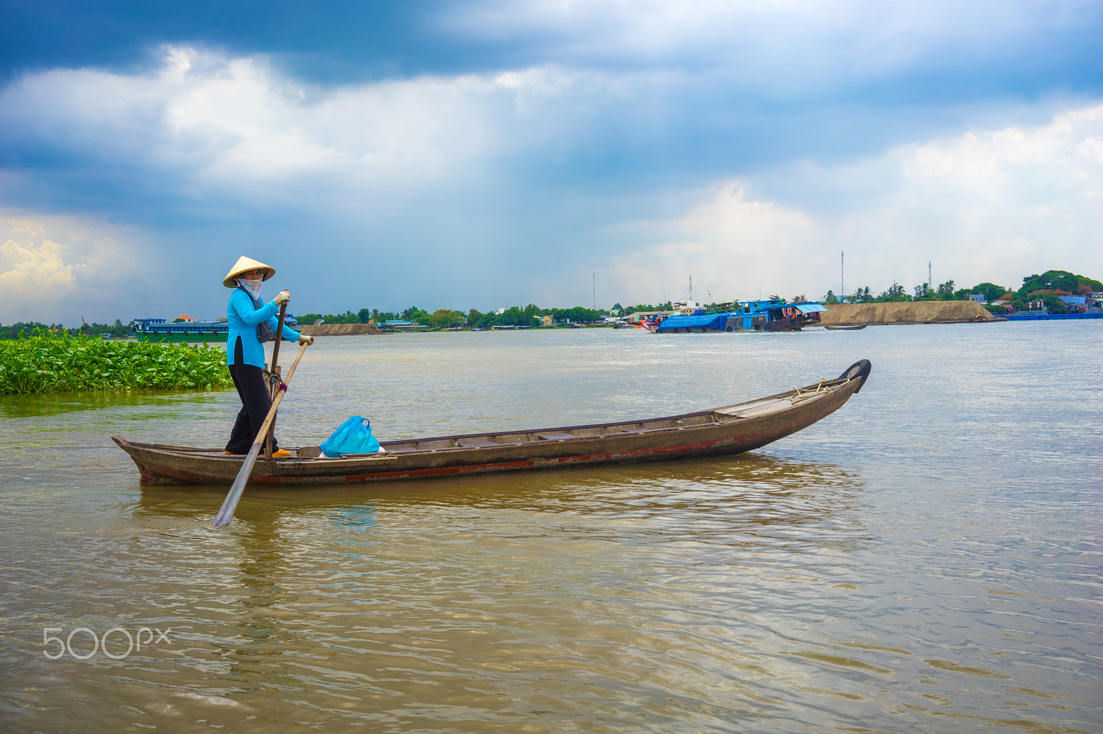 Sony a7 II sample photo. Floating down the mekong photography