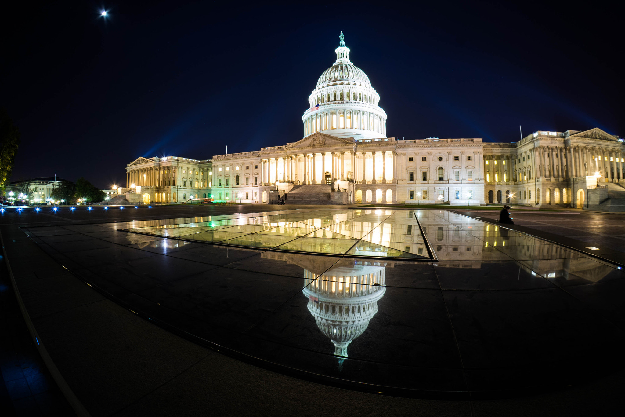 Sony a7 II + Sony E 16mm F2.8 sample photo. Capital views photography