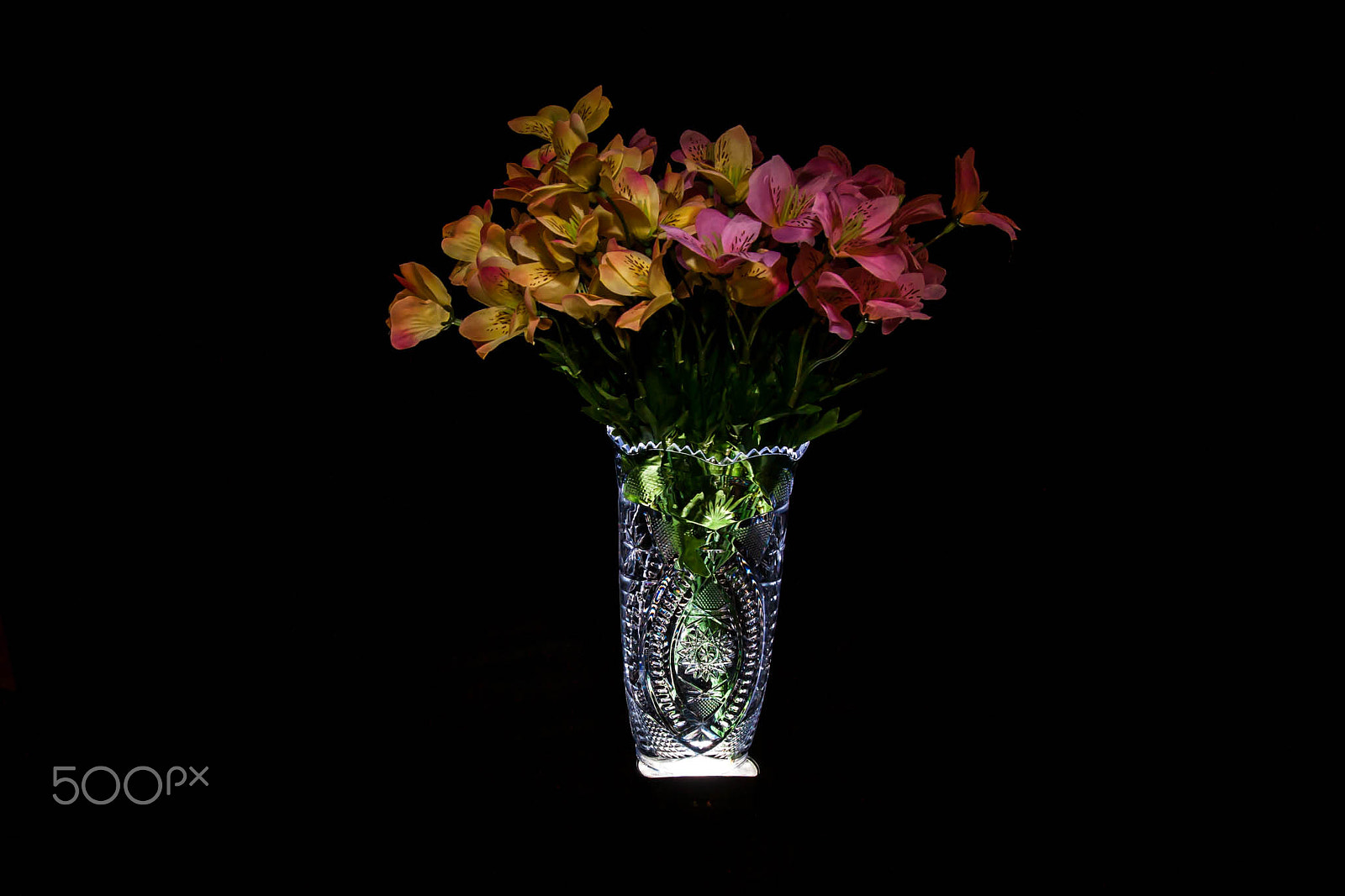 Canon EOS 5D + Canon EF 24-105mm F4L IS USM sample photo. The light below photography