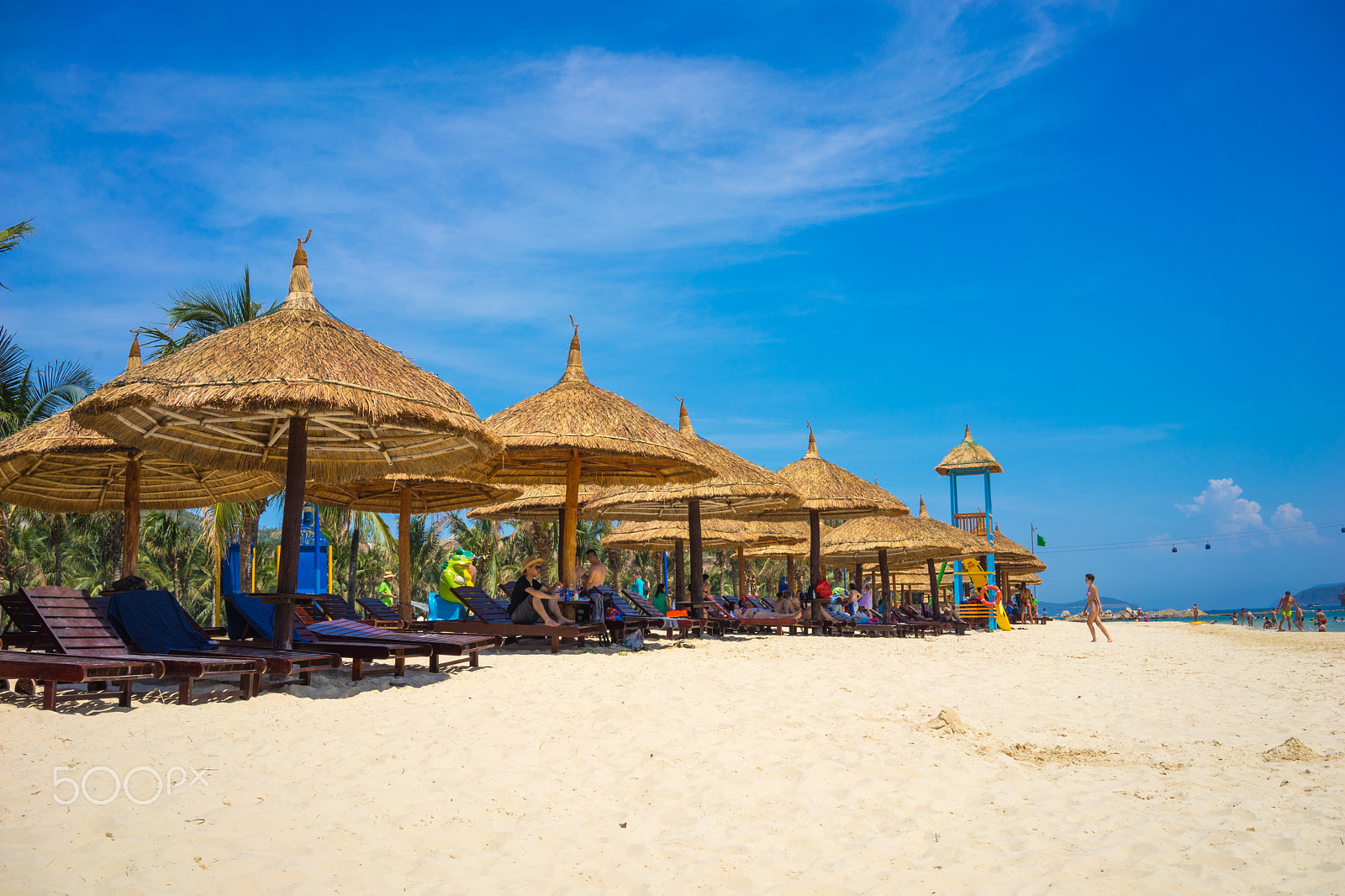 Sony a7 II + Sony Sonnar T* FE 35mm F2.8 ZA sample photo. Beach of nha trang photography