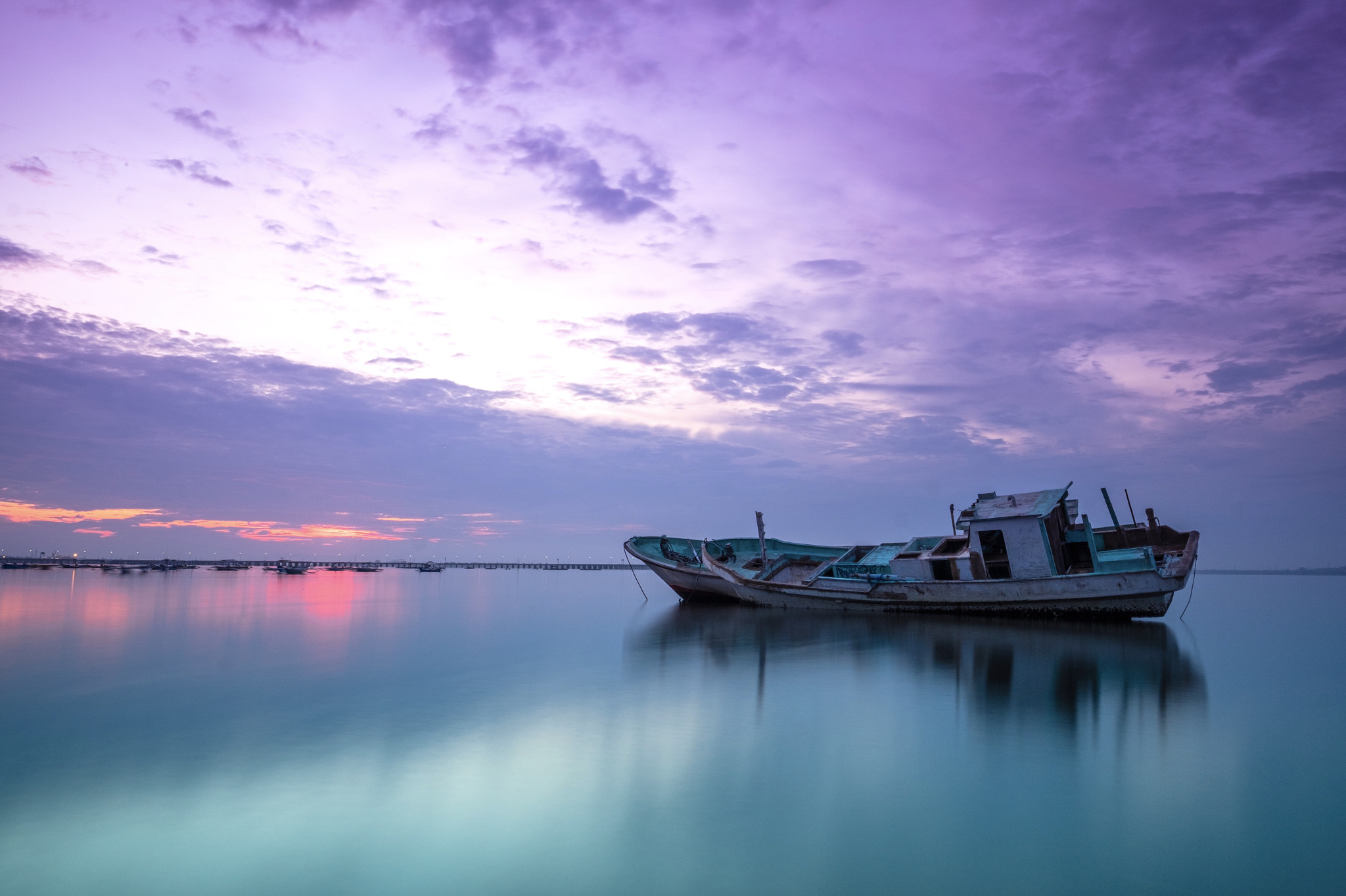 Fujifilm XF 16mm F1.4 R WR sample photo. Shipwreck. photography