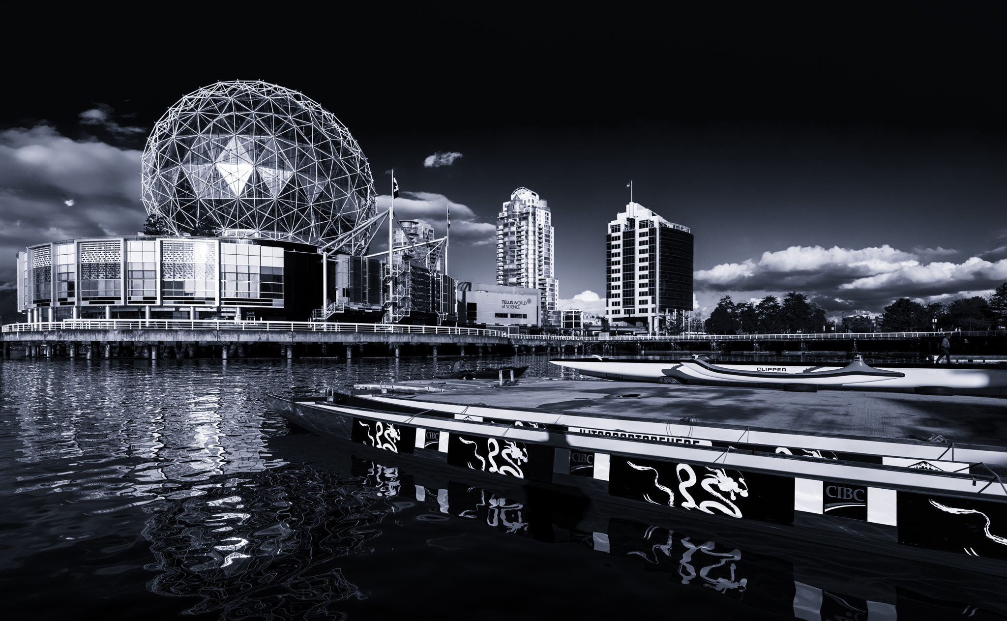 Canon TS-E 17mm F4L Tilt-Shift sample photo. Vancouver science center photography