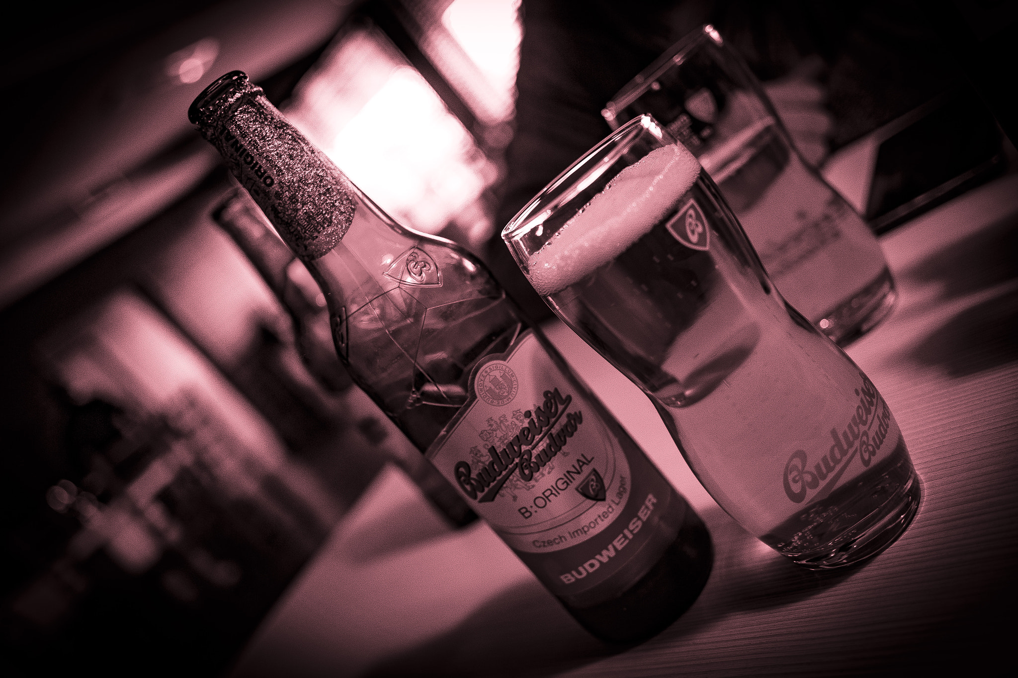 Canon EOS 6D sample photo. Drinking beer. photography