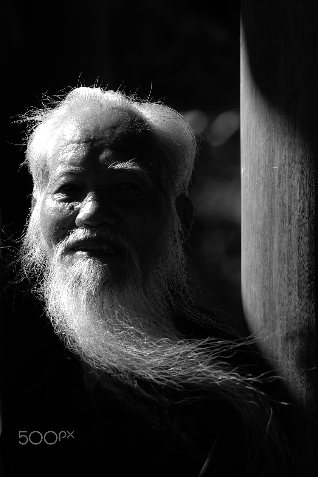 Canon EF 70-200mm F2.8L USM sample photo. Old man photography