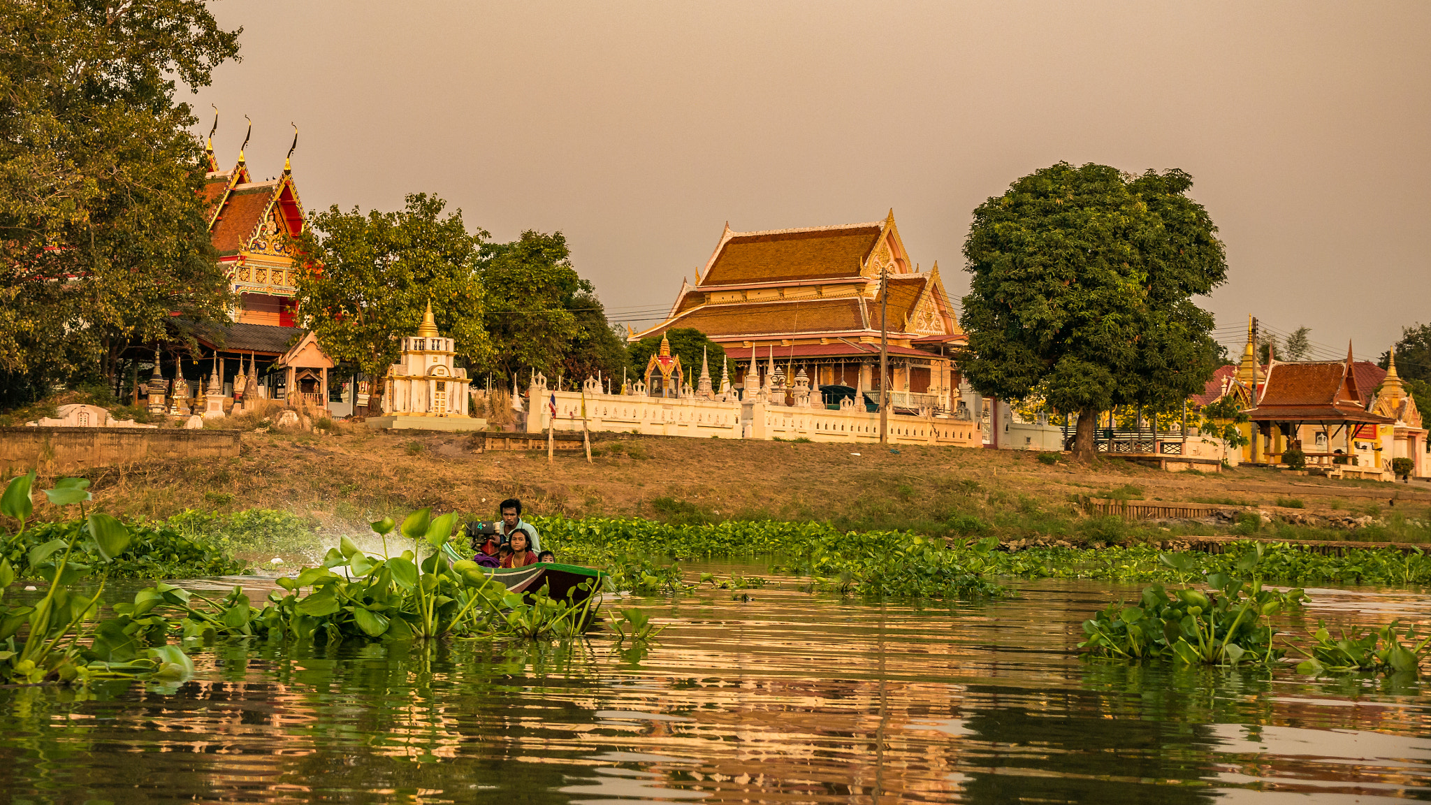 Panasonic Lumix DMC-G7 sample photo. Cruising ayuttaya island, thailand 2017 photography